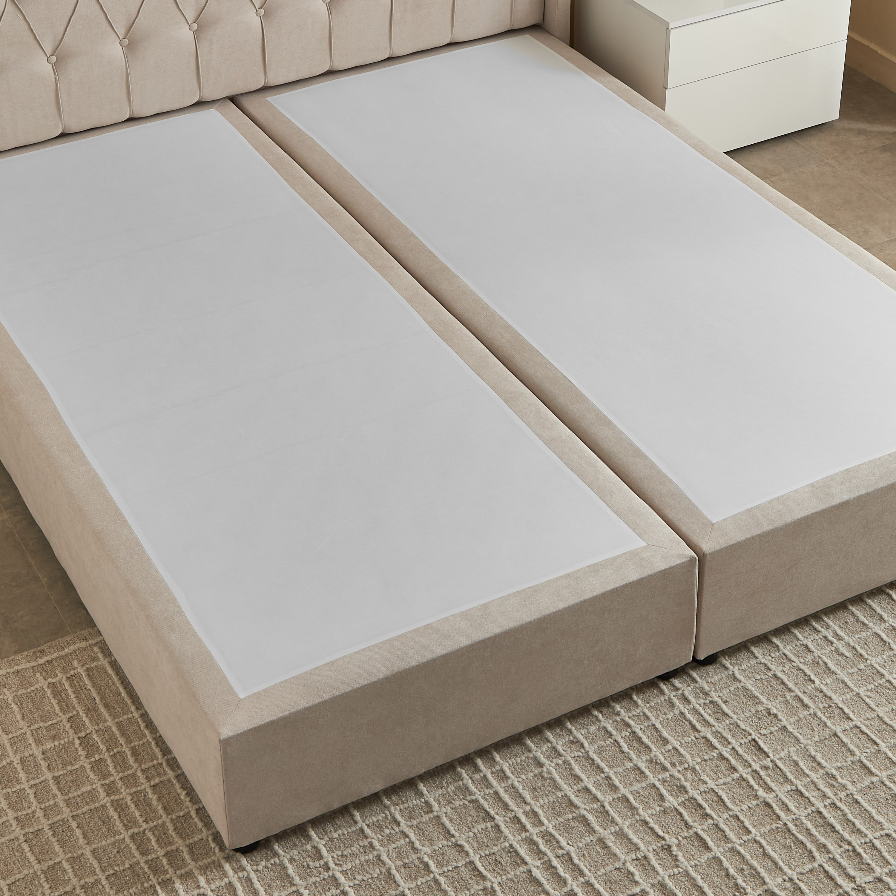 Curvy Chester King Upholstered Bed - 180x200 cm-PROMO_HB_UAE_HBX10_250526-image-6
