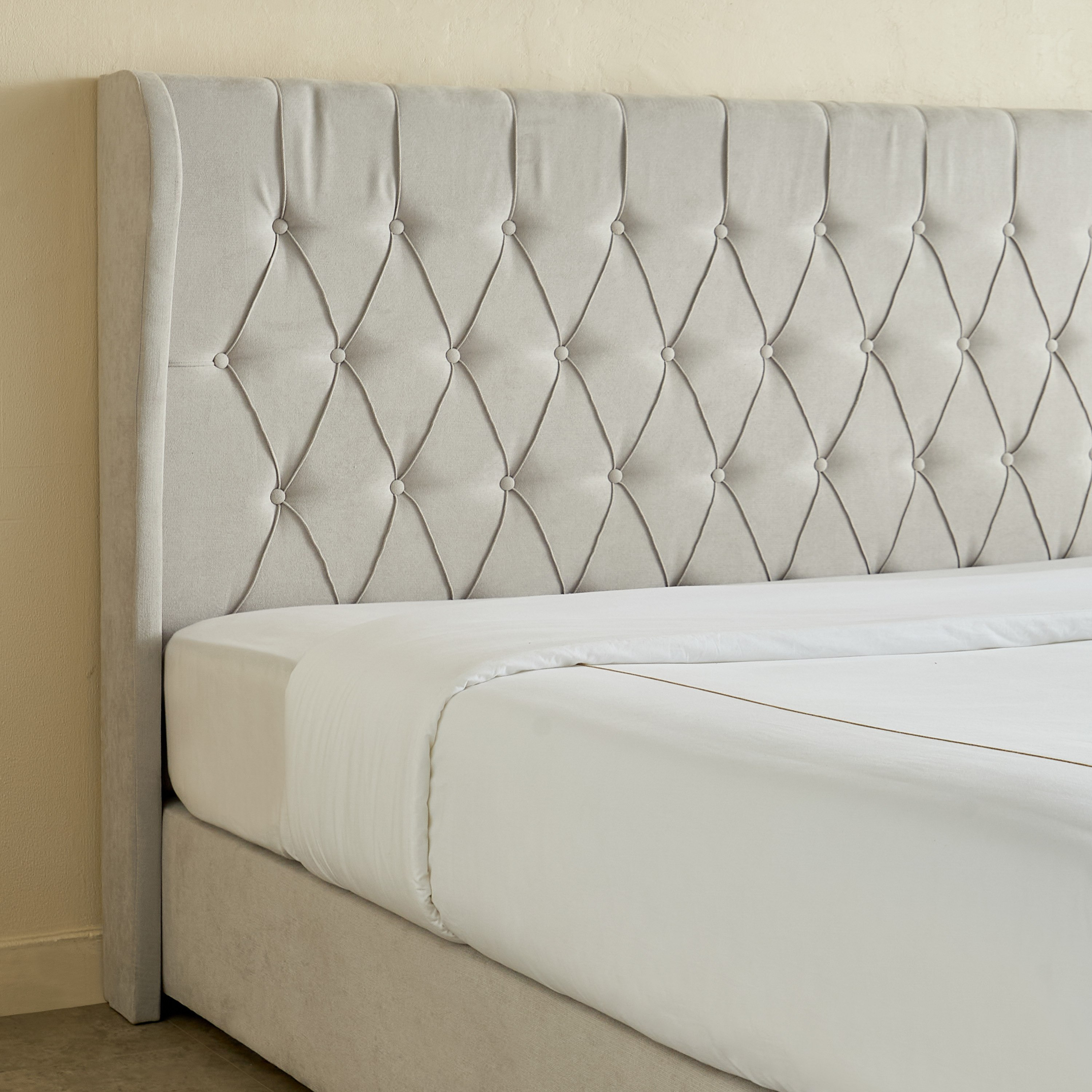 Curvy Chester King Upholstered Bed - 180x200 cm-PROMO_HB_UAE_HBX10_250526-image-3