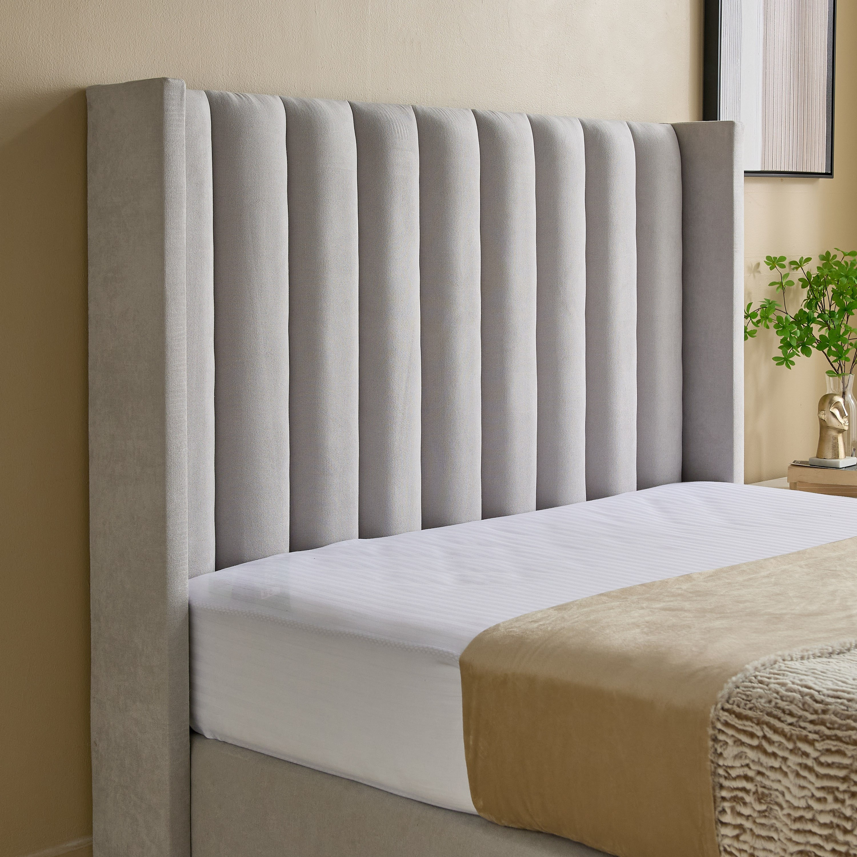 Curvy Clark Upholstered Twin Bed - 120x200 cm-hbxbedroom-bedsandbedsets-upholsteredbeds-twin-image-3