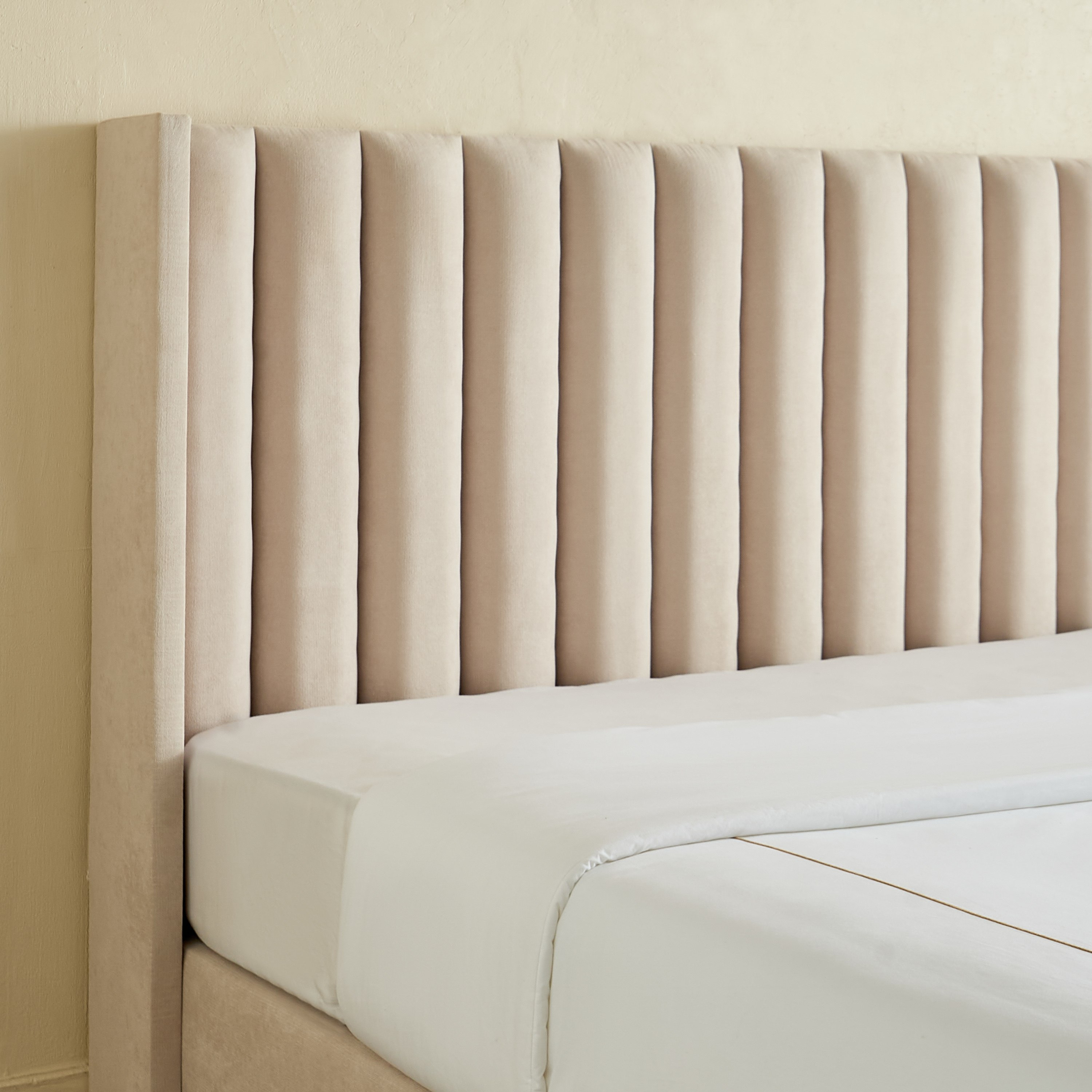 Curvy Clark Upholstered King Bed - 180x200 cm-PROMO_HB_UAE_HBX10_250526-image-3