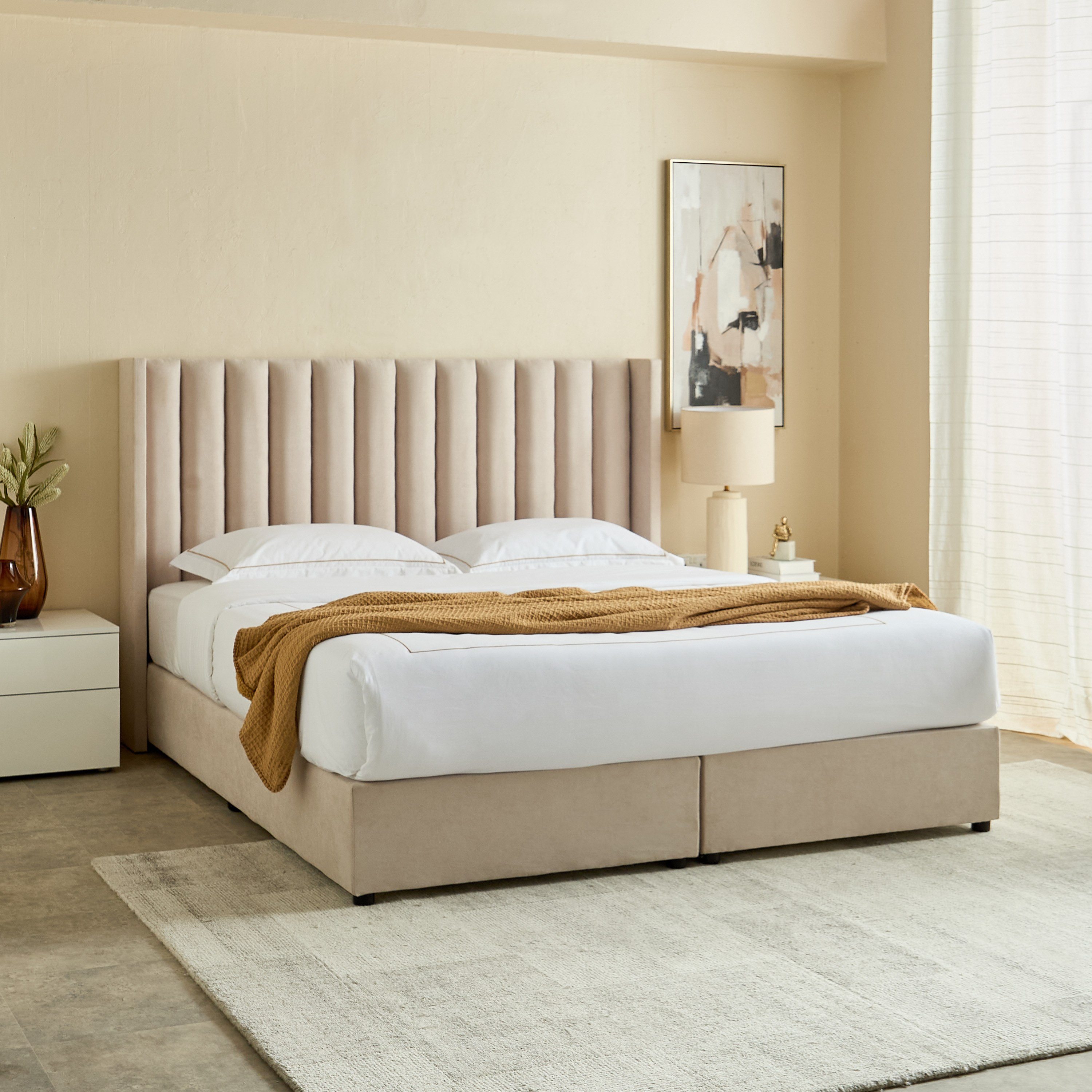 Curvy Clark Upholstered King Bed - 180x200 cm-PROMO_HB_UAE_HBX10_250526-image-8