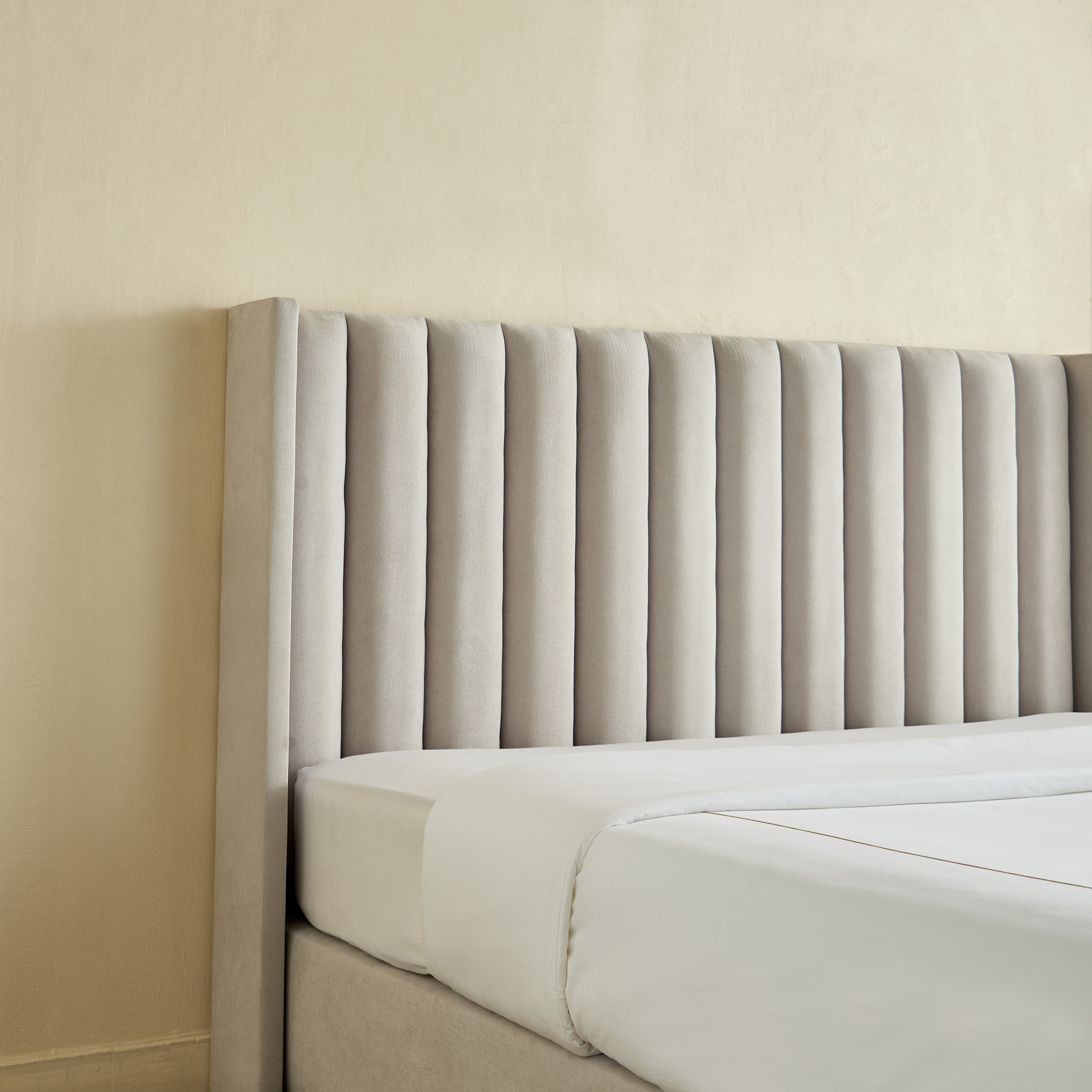 Curvy Clark Upholstered King Bed - 180x200 cm-PROMO_HB_UAE_HBX10_250526-image-3