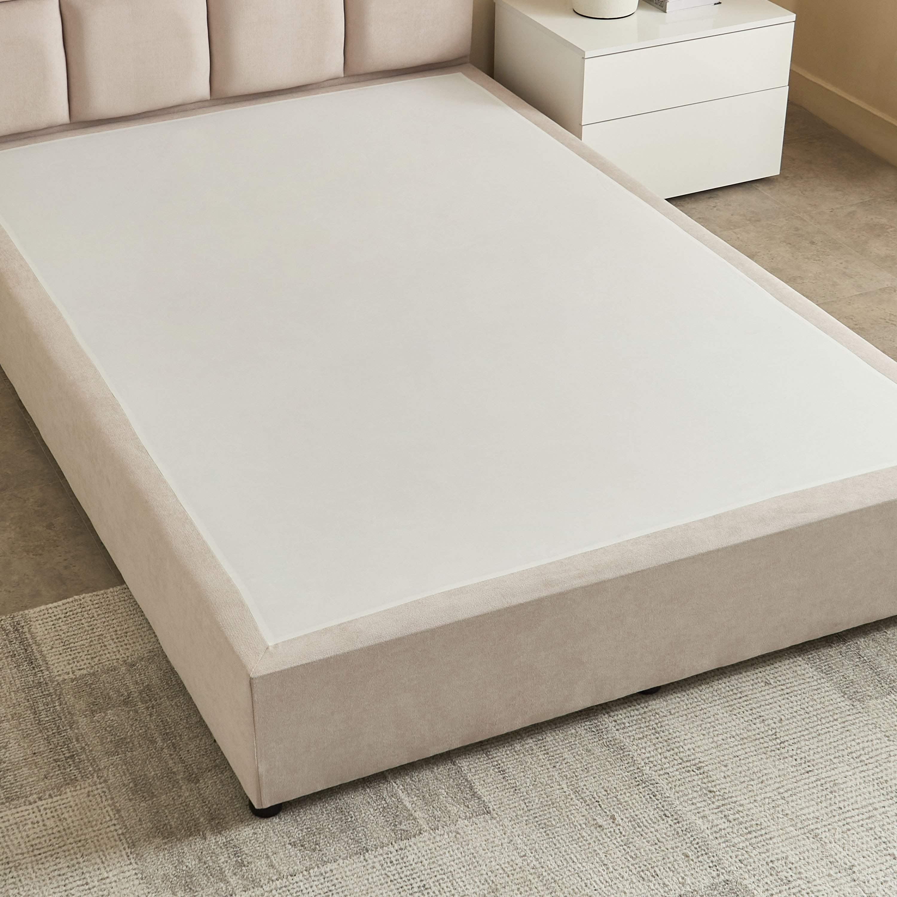 Curvy Rubik Queen Upholstered Bed - 140x200 cm-hbxbedroom-bedsandbedsets-beds-queen-image-6