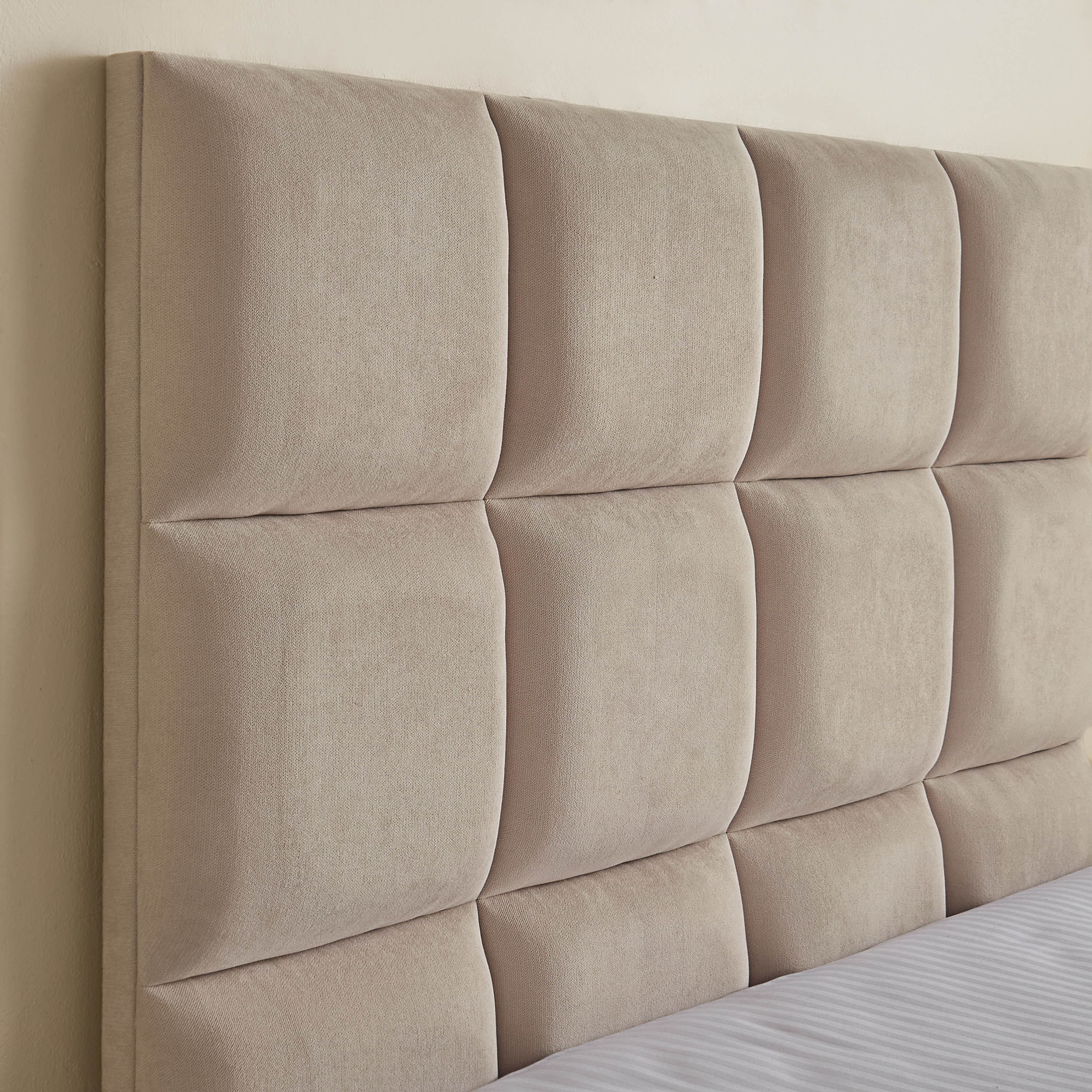Curvy Rubik Queen Upholstered Bed - 160x200 cm-hbxbedroom-bedsandbedsets-beds-queen-image-4
