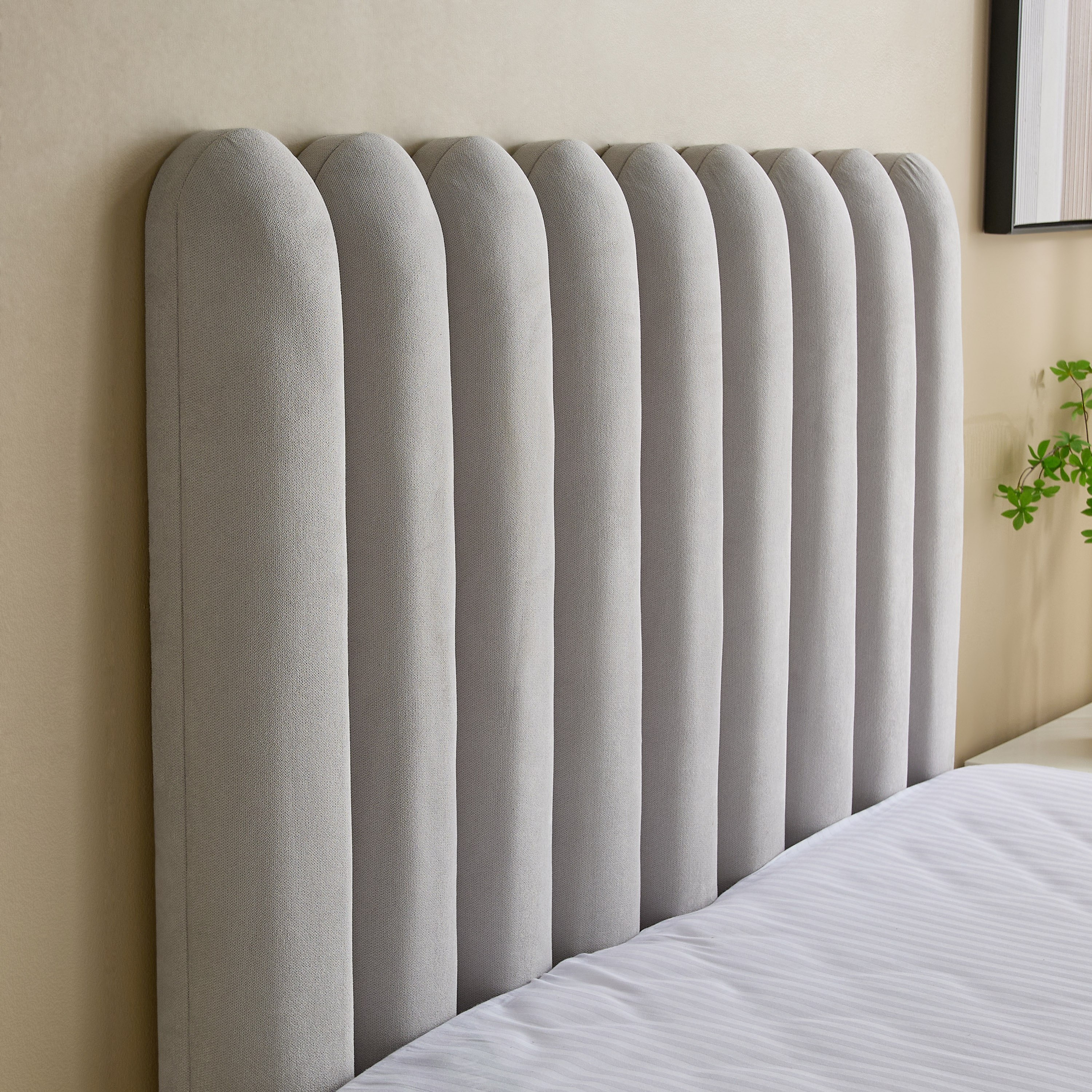 Curvy Haze Upholstered Twin Bed - 120x200 cm-hbxbedroom-bedsandbedsets-upholsteredbeds-twin-image-4