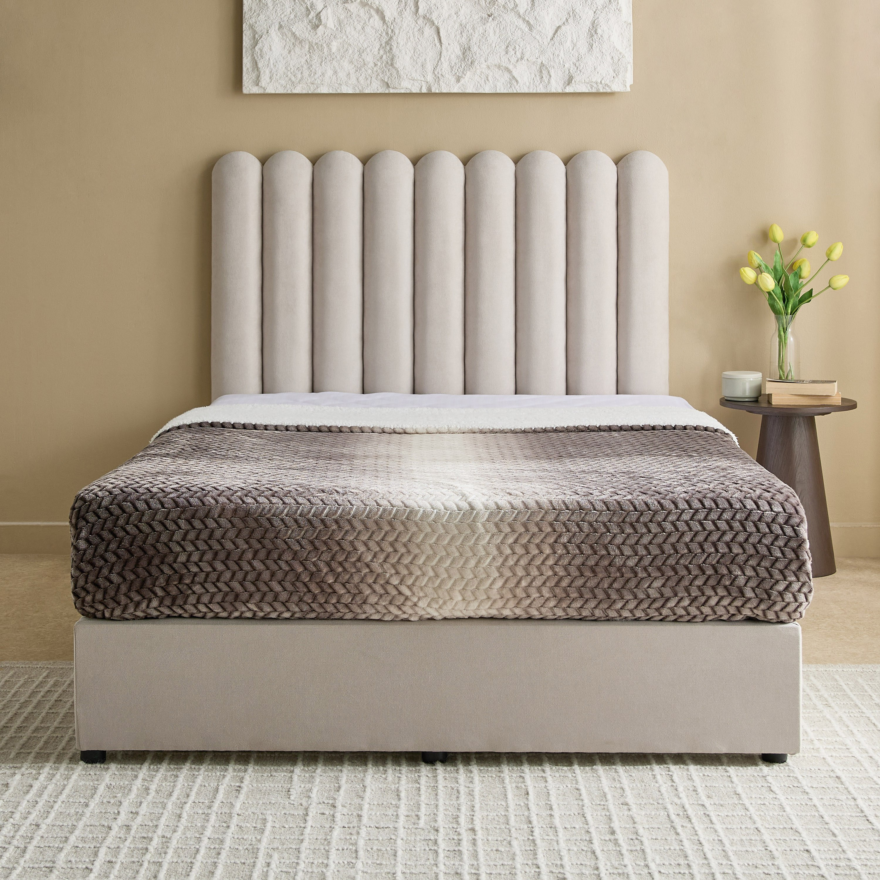 Curvy Haze Upholstered Queen Bed - 160x200 cm-hbxbedroom-bedsandbedsets-beds-queen-image-2