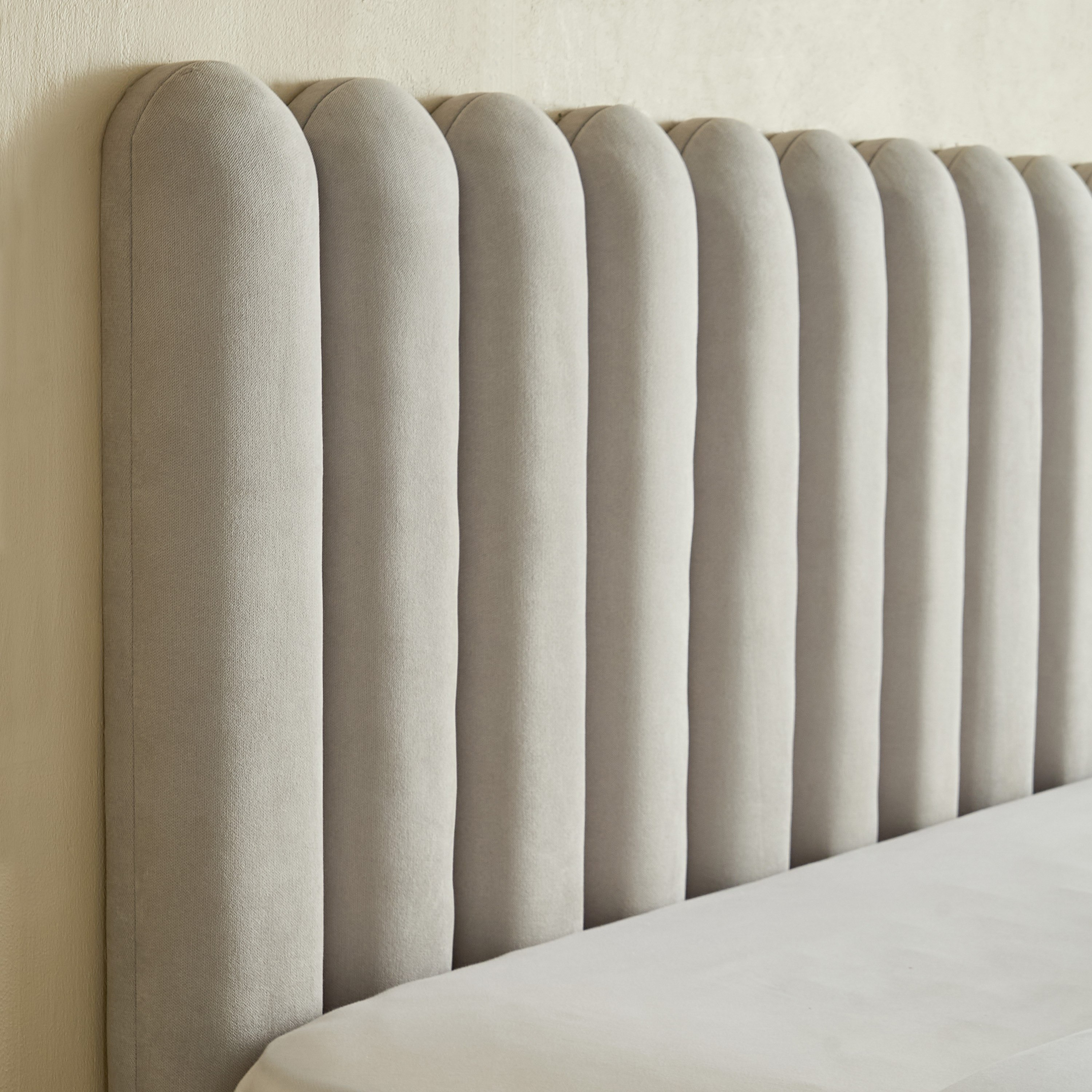 Curvy Haze King Upholstered Bed - 180x200 cm-PROMO_HB_UAE_HBX10_250526-image-4