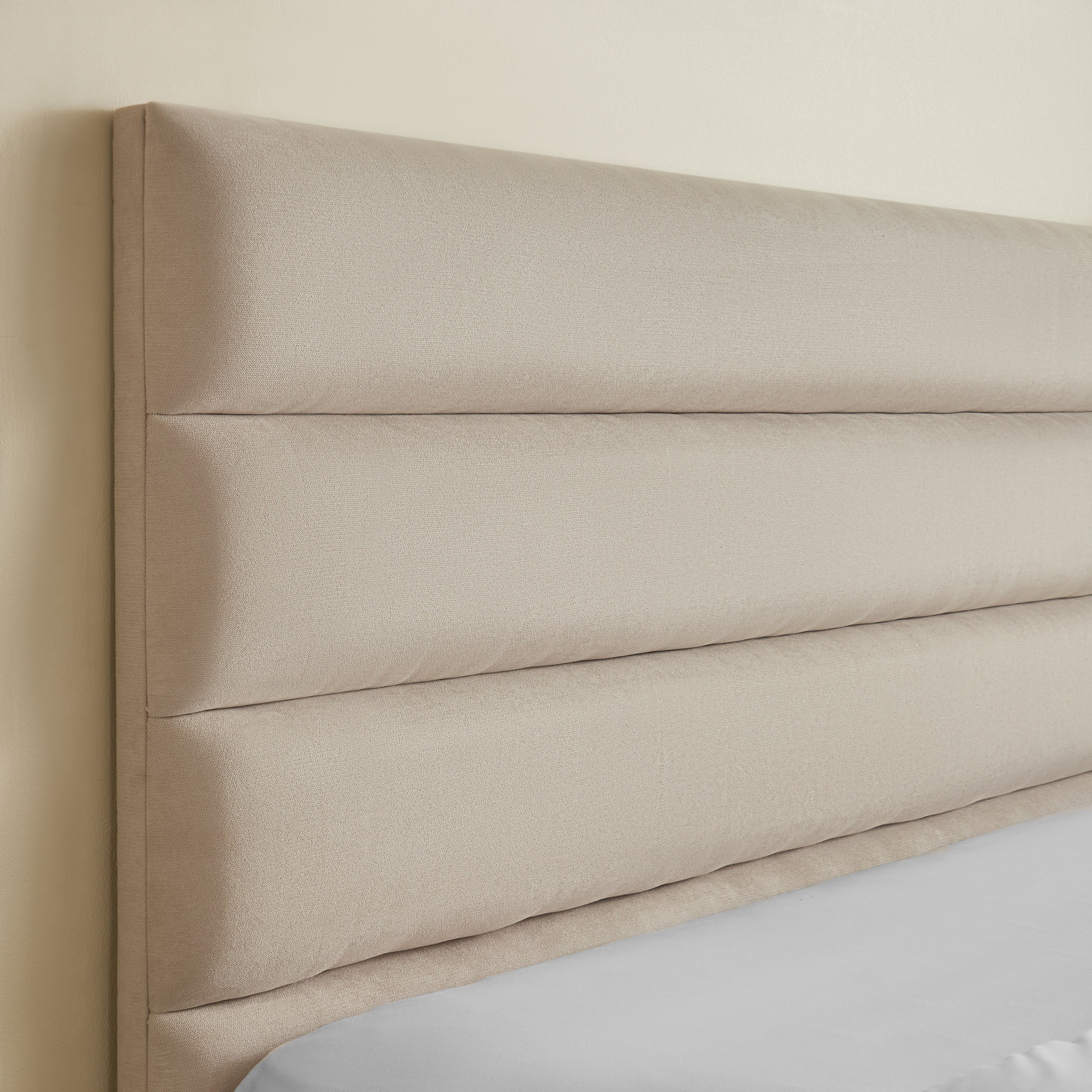 Curvy Linear King Upholstered Bed - 180x200 cm-PROMO_HB_UAE_HBX10_250526-image-4
