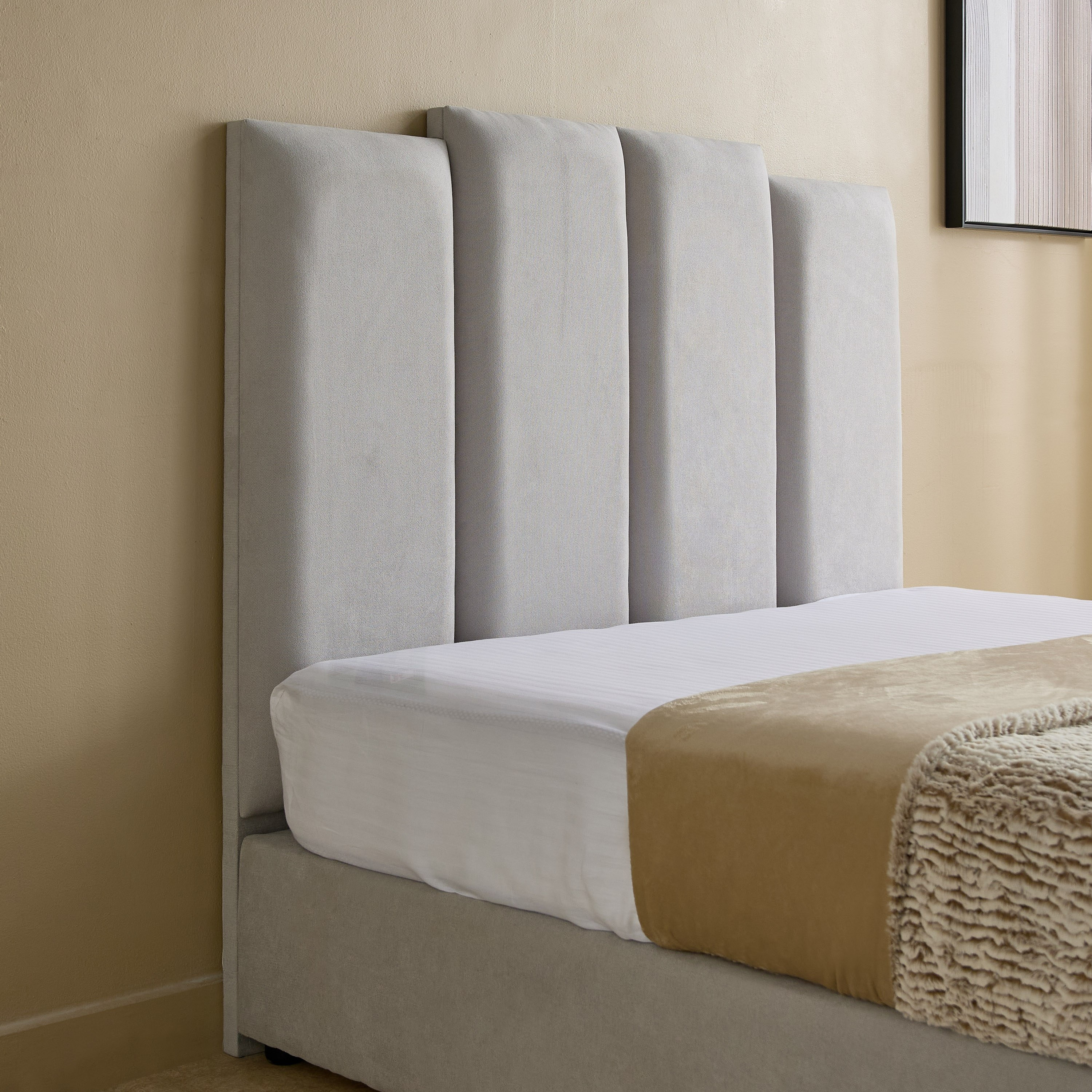 Curvy Riston Upholstered Twin Bed - 120x200 cm-hbxbedroom-bedsandbedsets-upholsteredbeds-twin-image-3