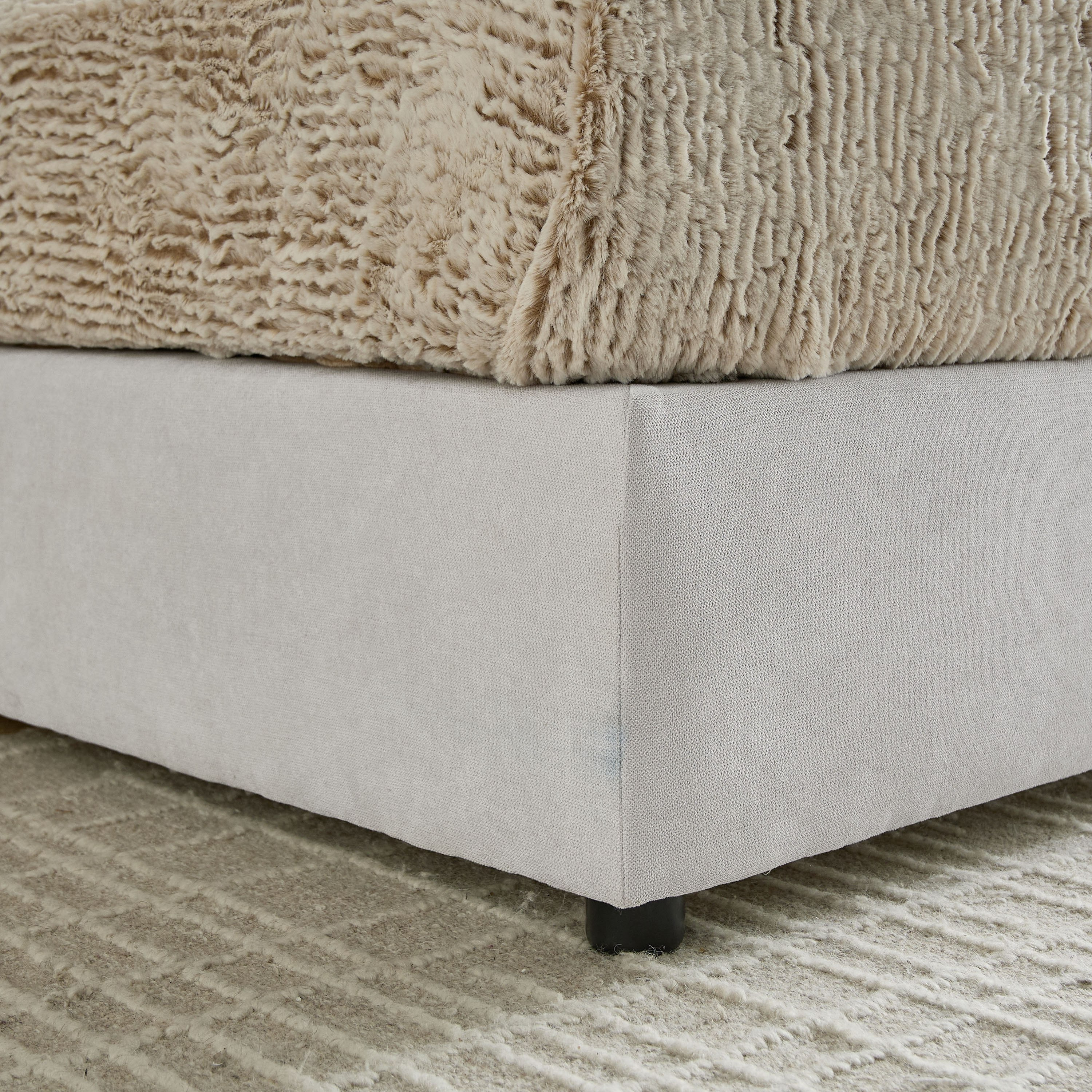 Curvy Riston Upholstered Twin Bed - 120x200 cm-hbxbedroom-bedsandbedsets-upholsteredbeds-twin-image-5