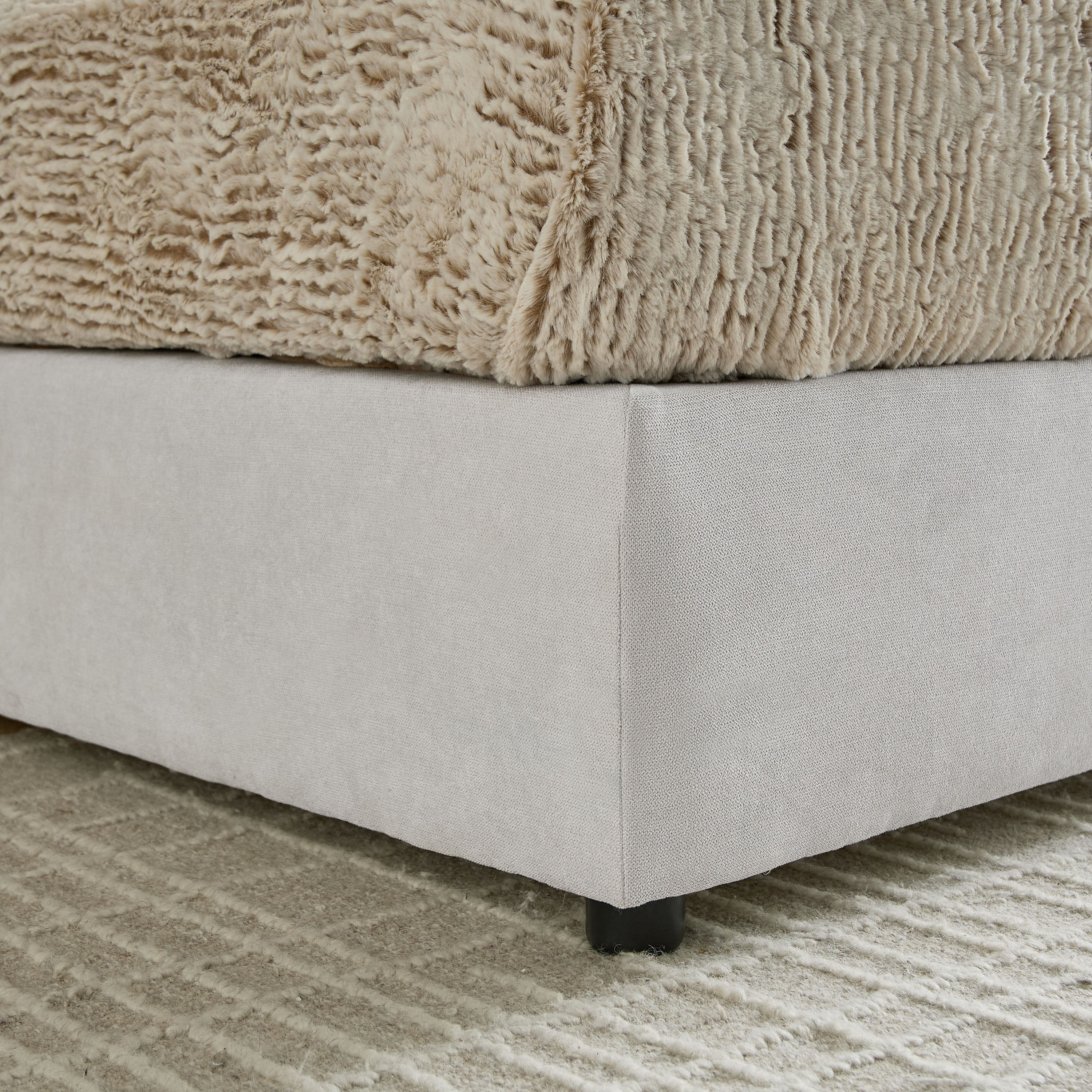 Curvy Riston Upholstered Queen Bed - 140x200 cm-hbxbedroom-bedsandbedsets-beds-queen-image-5