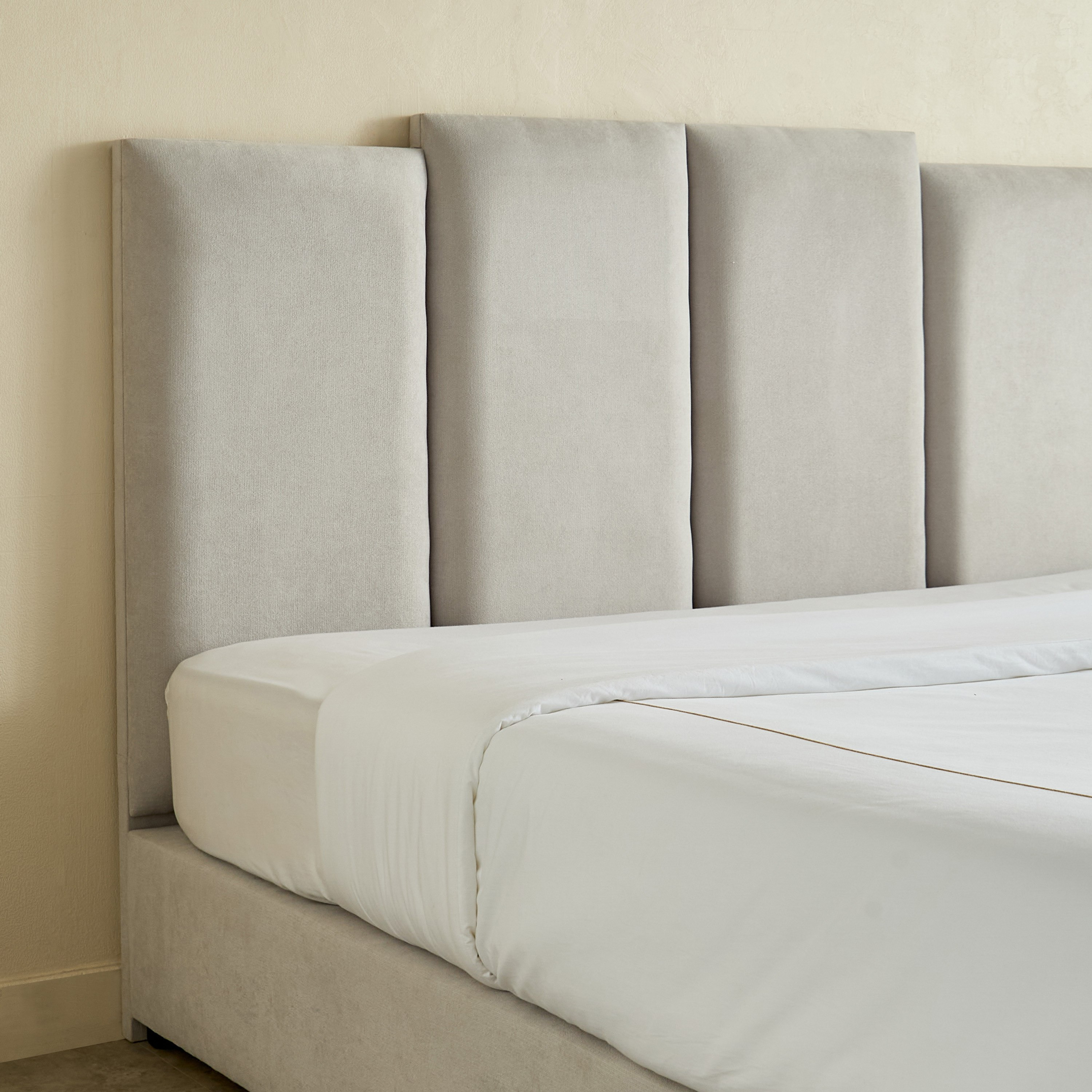 Curvy Riston Upholstered King Bed - 180x200 cm-PROMO_HB_UAE_HBX10_250526-image-3