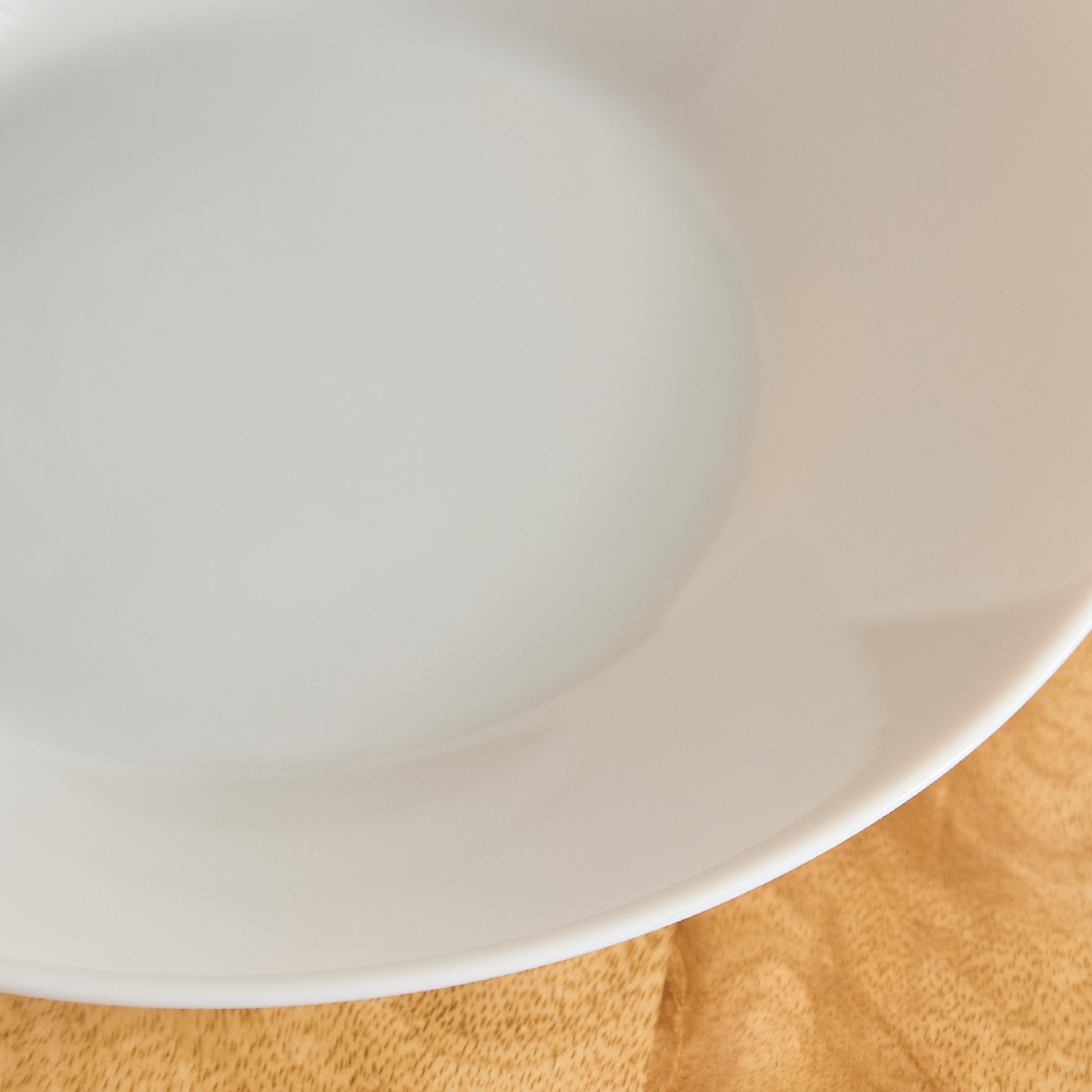 صحن شوربة من إيسنزا - 23 سم-hbxdecorandfurnishings-tabletop-crockery-image-3