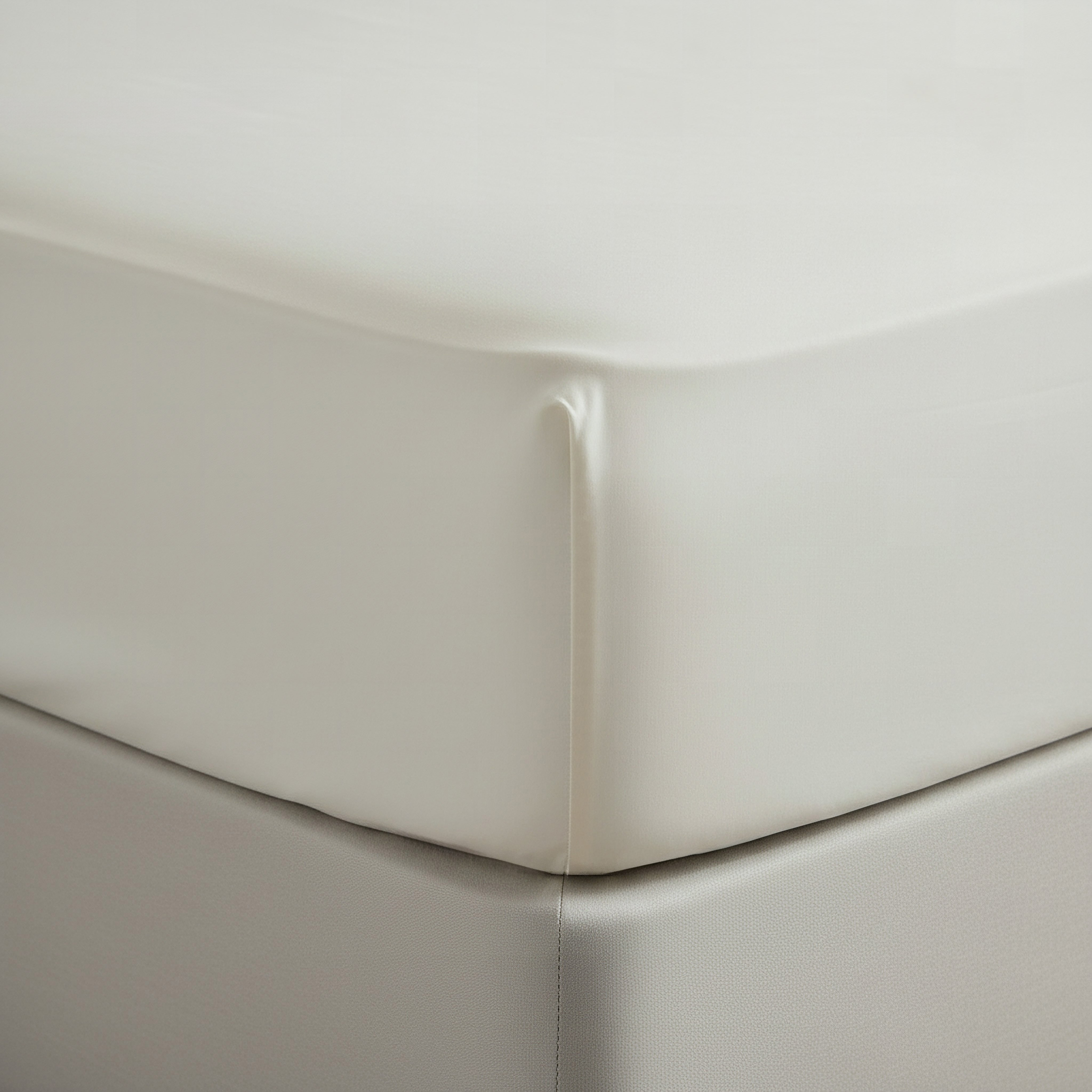 Purely Percale King Fitted Sheet - 180x200+40 cm-hbxhomeware-hbxbedroom-image-1