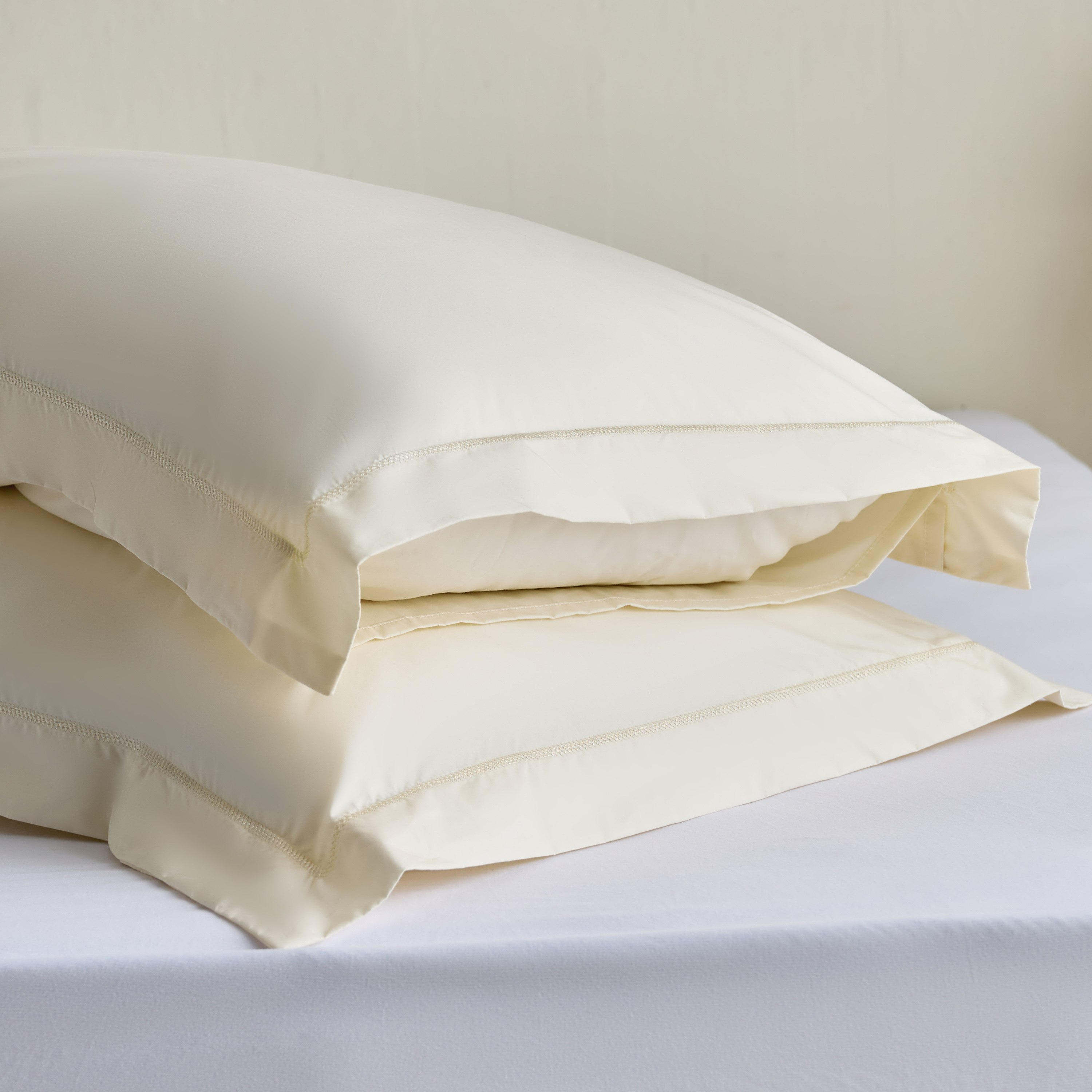 طقم أغطية وسائد بحافة قطعتين من بيورلي بيركال - 50x75+15 سم-hbxhomeware-hbxbedroom-image-5