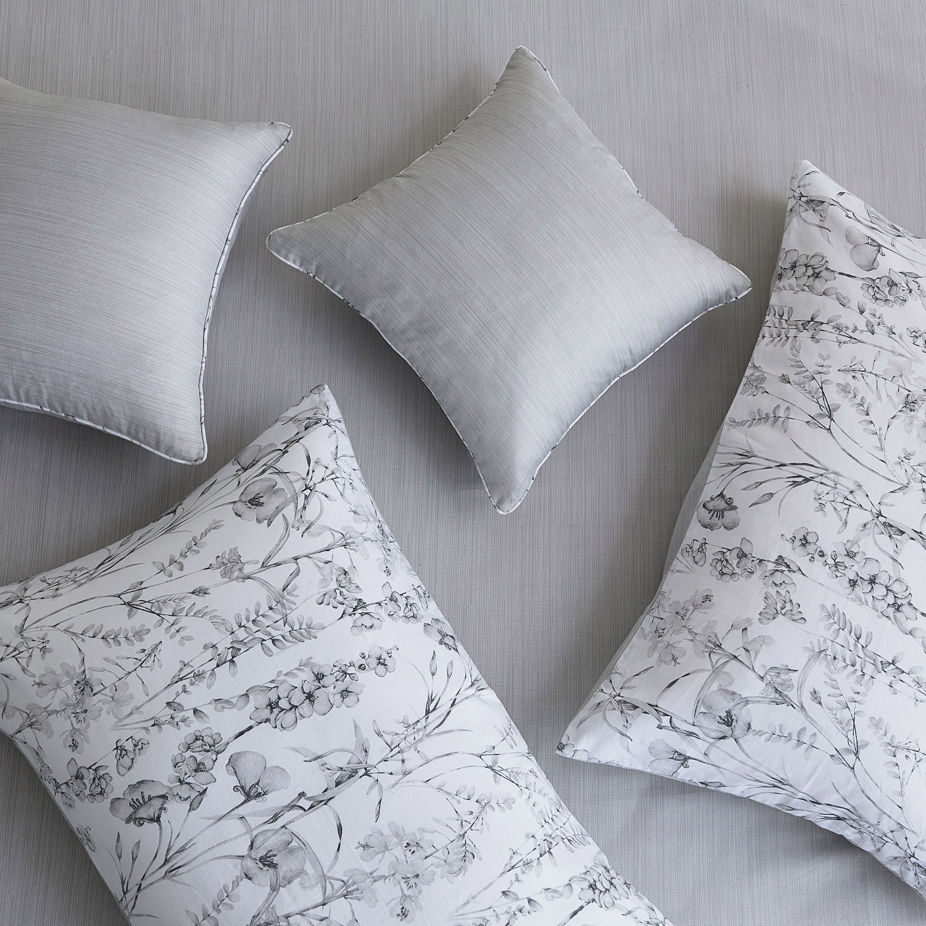 طقم لحاف كينج قطن 5 قطع بطبعات ليلورا من هيوستن - 220x240 سم-hbxhomeware-hbxdecorandfurnishings-image-5