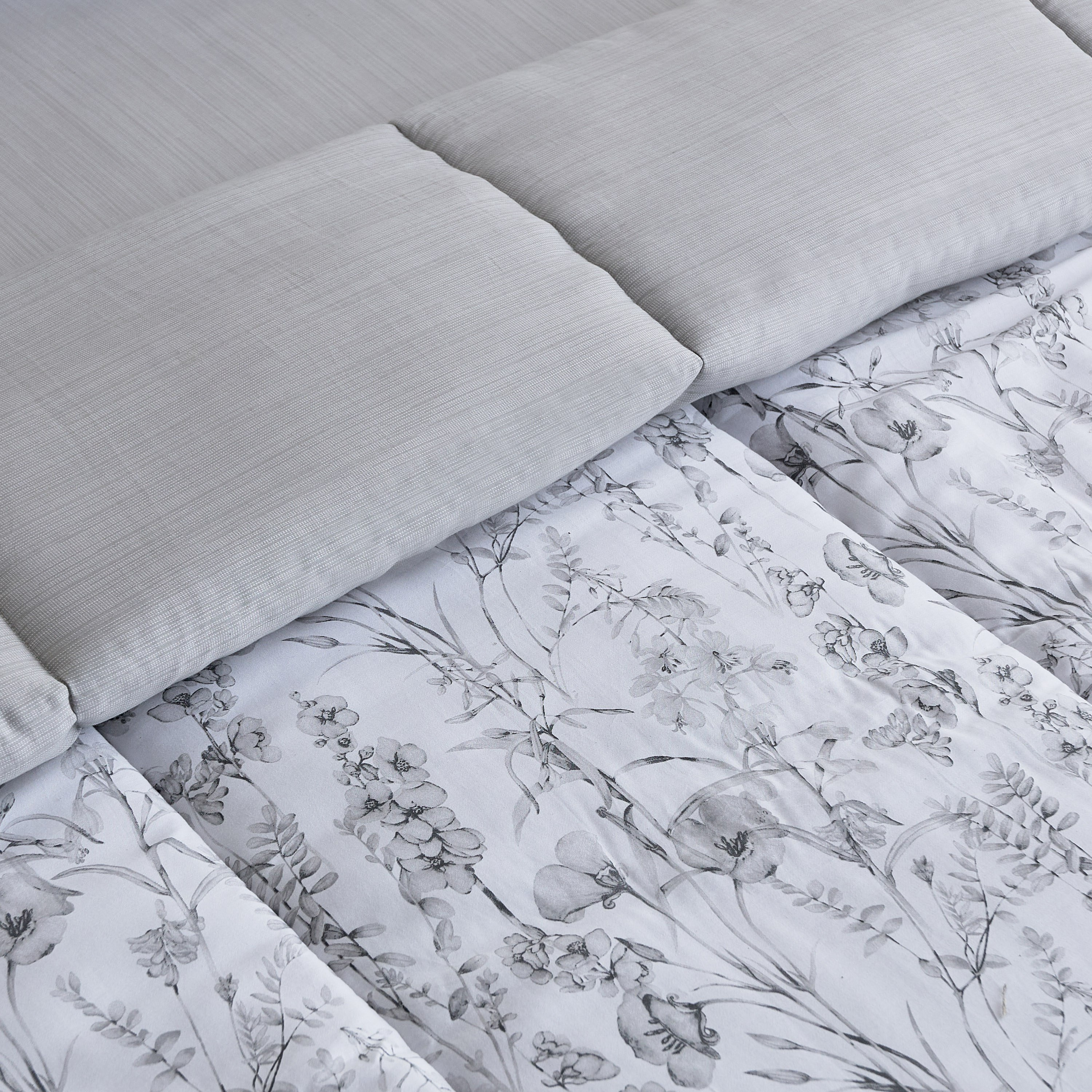 طقم لحاف قطن سوبر كينج 5 قطع ليلورا من هيوستن - 240x240 سم-hbxhomeware-hbxdecorandfurnishings-image-3