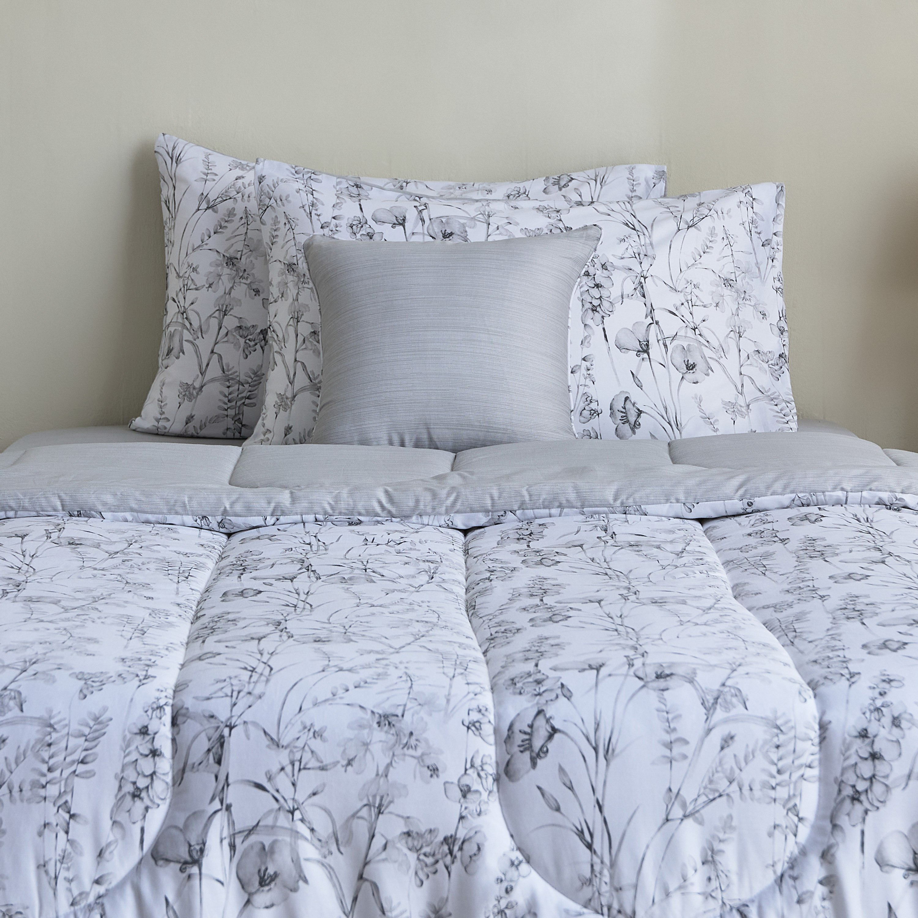 Houston Lilora Printed 5-Piece Cotton Twin BIAB Comforter Set - 160x220 cm-hbxhomeware-hbxdecorandfurnishings-image-2