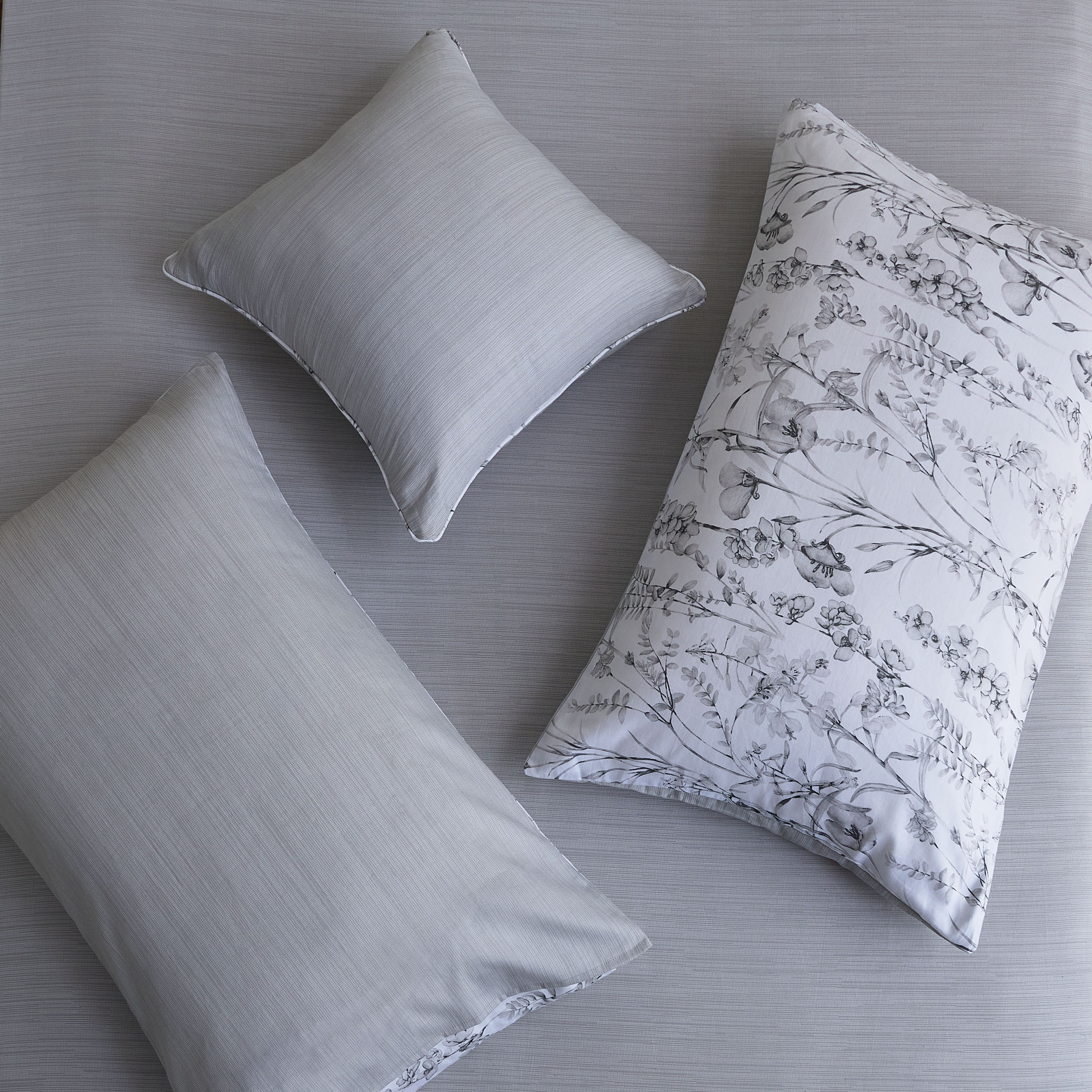 Houston Lilora Printed 5-Piece Cotton Twin BIAB Comforter Set - 160x220 cm-hbxhomeware-hbxdecorandfurnishings-image-7