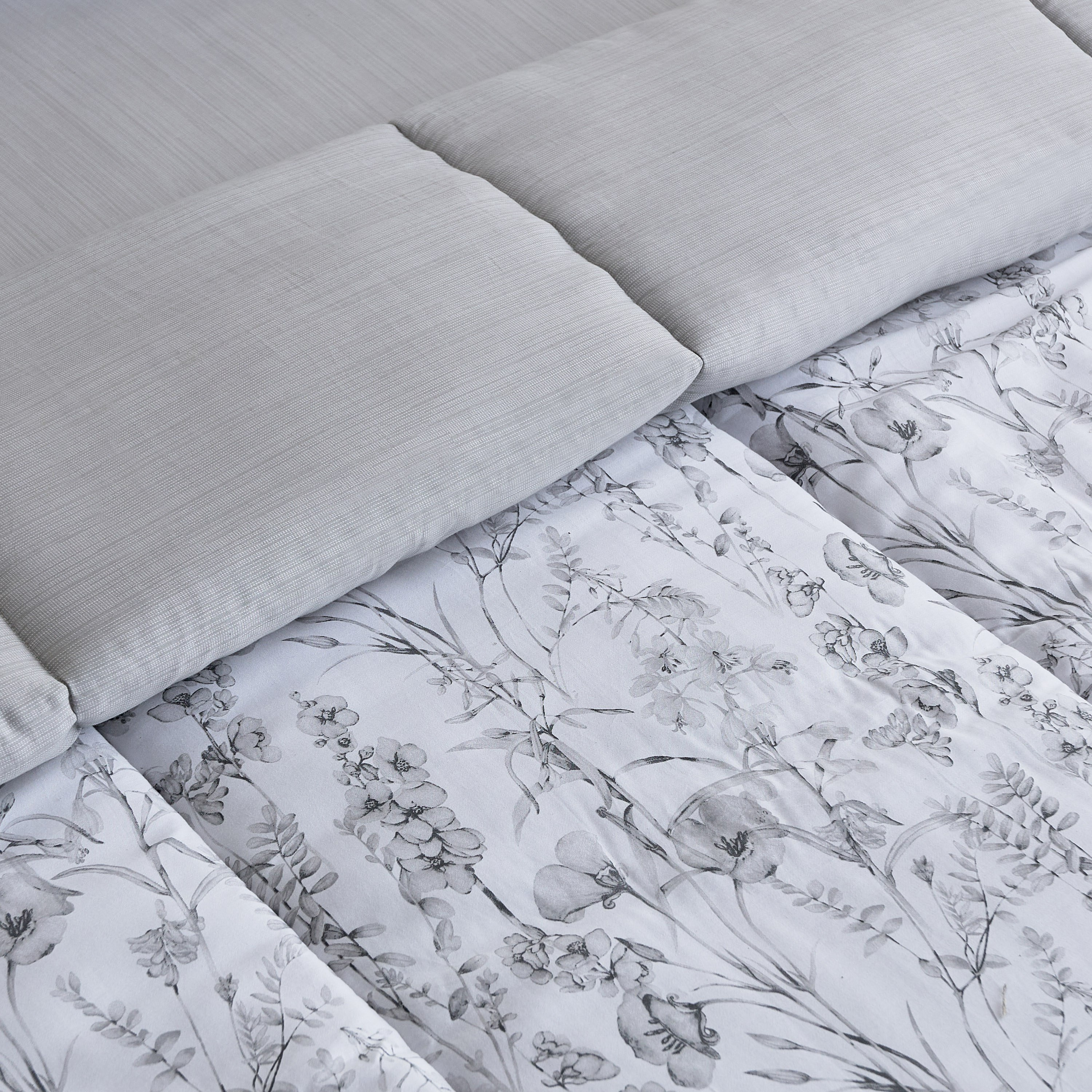 Houston Lilora 7-Piece BIAB Printed Cotton King Comforter Set - 220x240 cm-hbxhomeware-hbxdecorandfurnishings-image-3