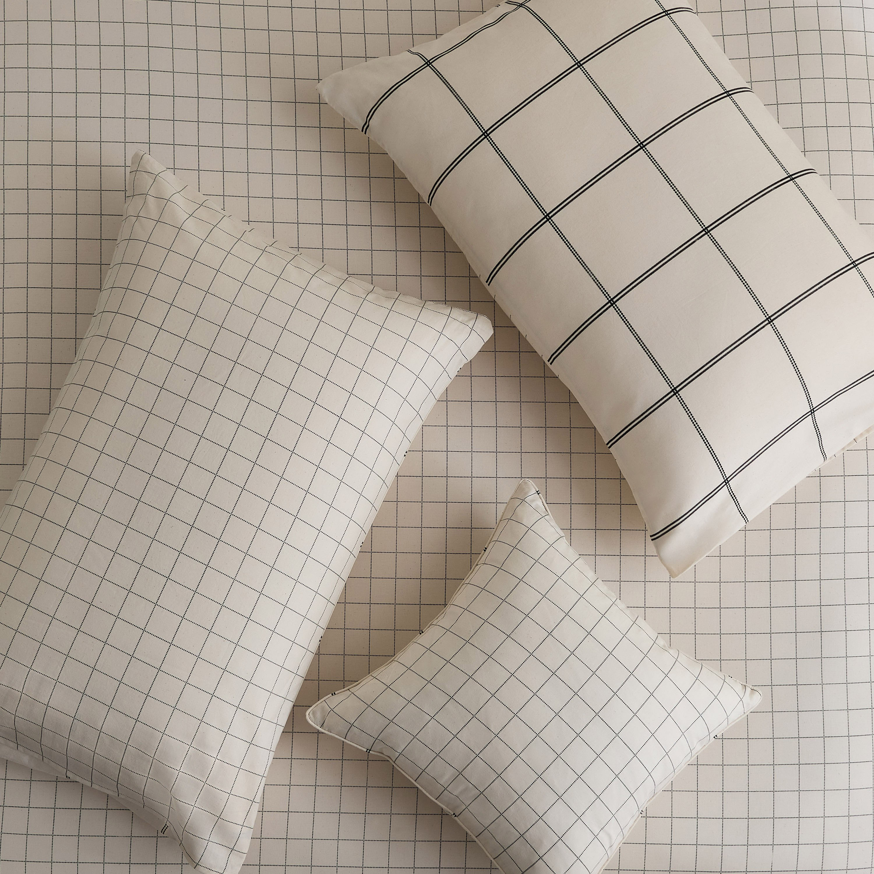 Valencia Gravyn 5-Piece BIAB Printed Cotton Twin Comforter Set - 160x220 cm-hbxhomeware-hbxdecorandfurnishings-image-7