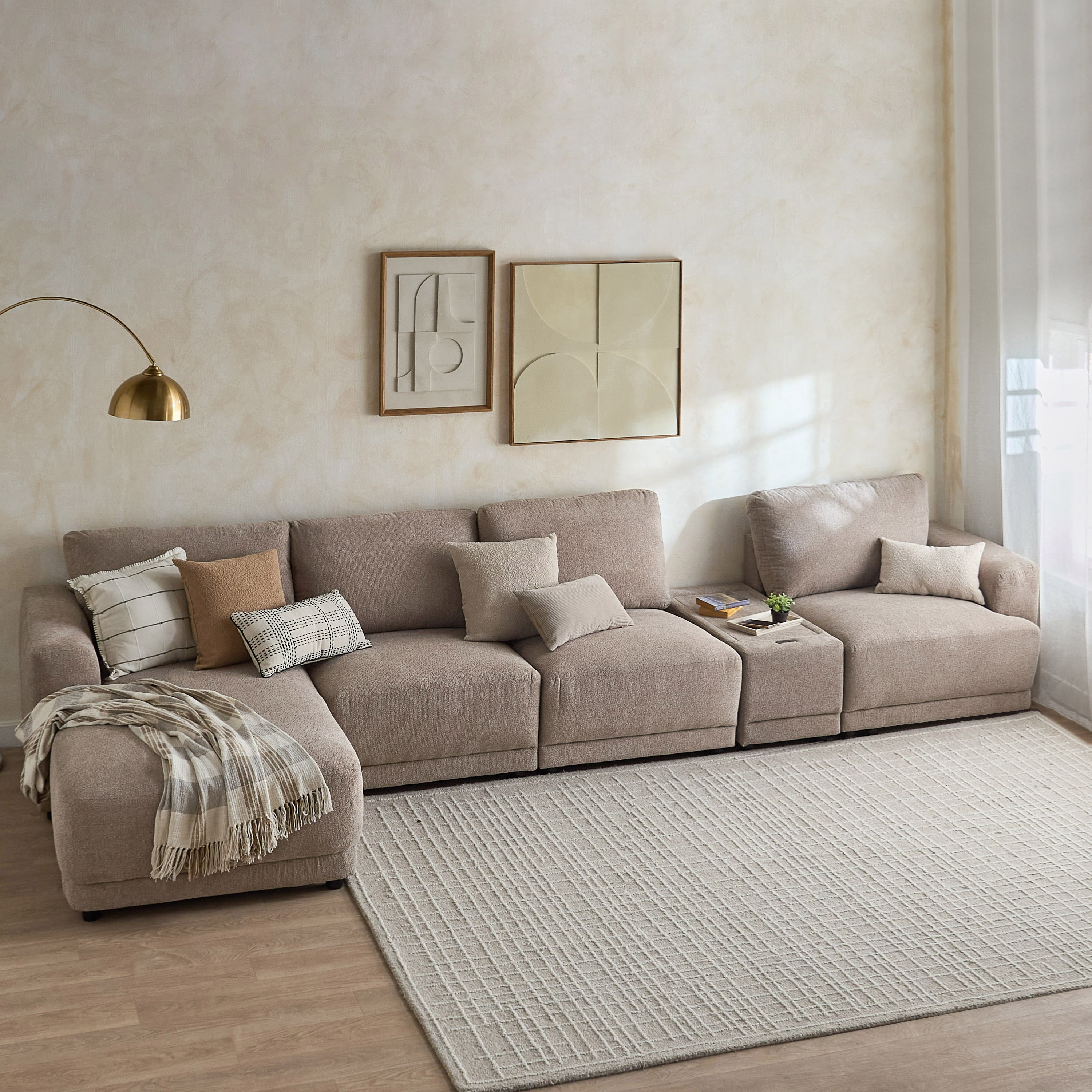 كرسي يمين قماشي بمساند ذراعين من فليكسا-hbxlivingroom-sofasandarmchairs-modularsofas-image-10