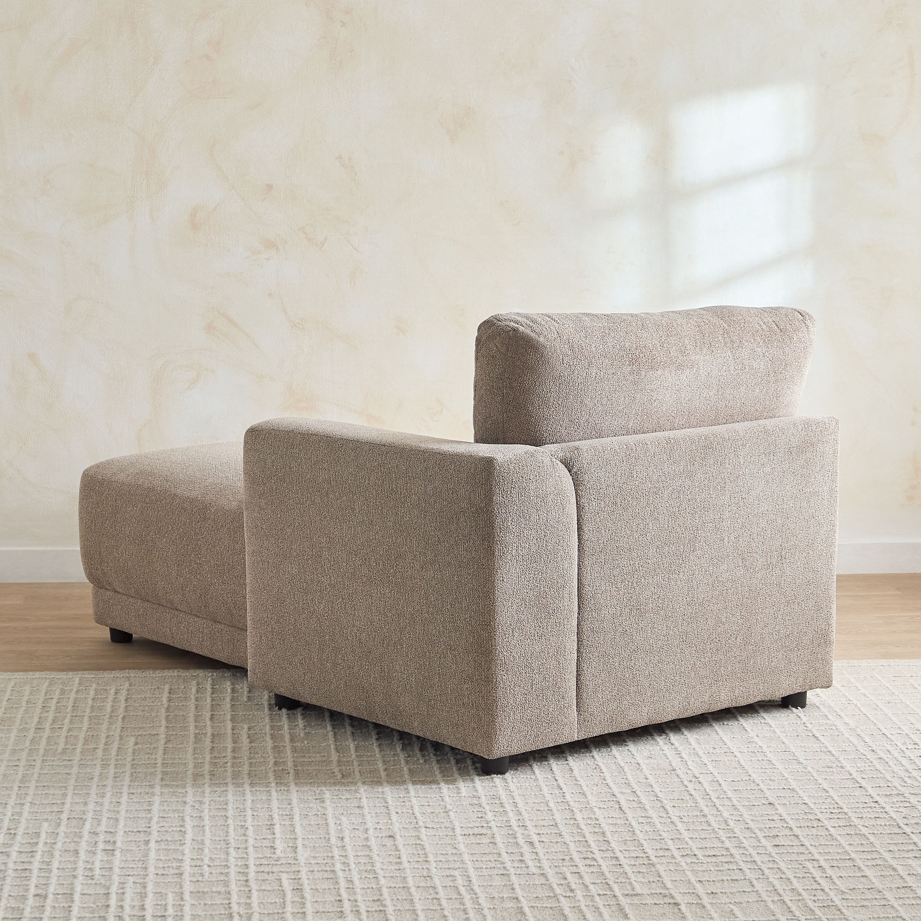 كنبة استرخاء قماش بذراع أيمن من فليكسا-hbxlivingroom-sofasandarmchairs-modularsofas-image-3