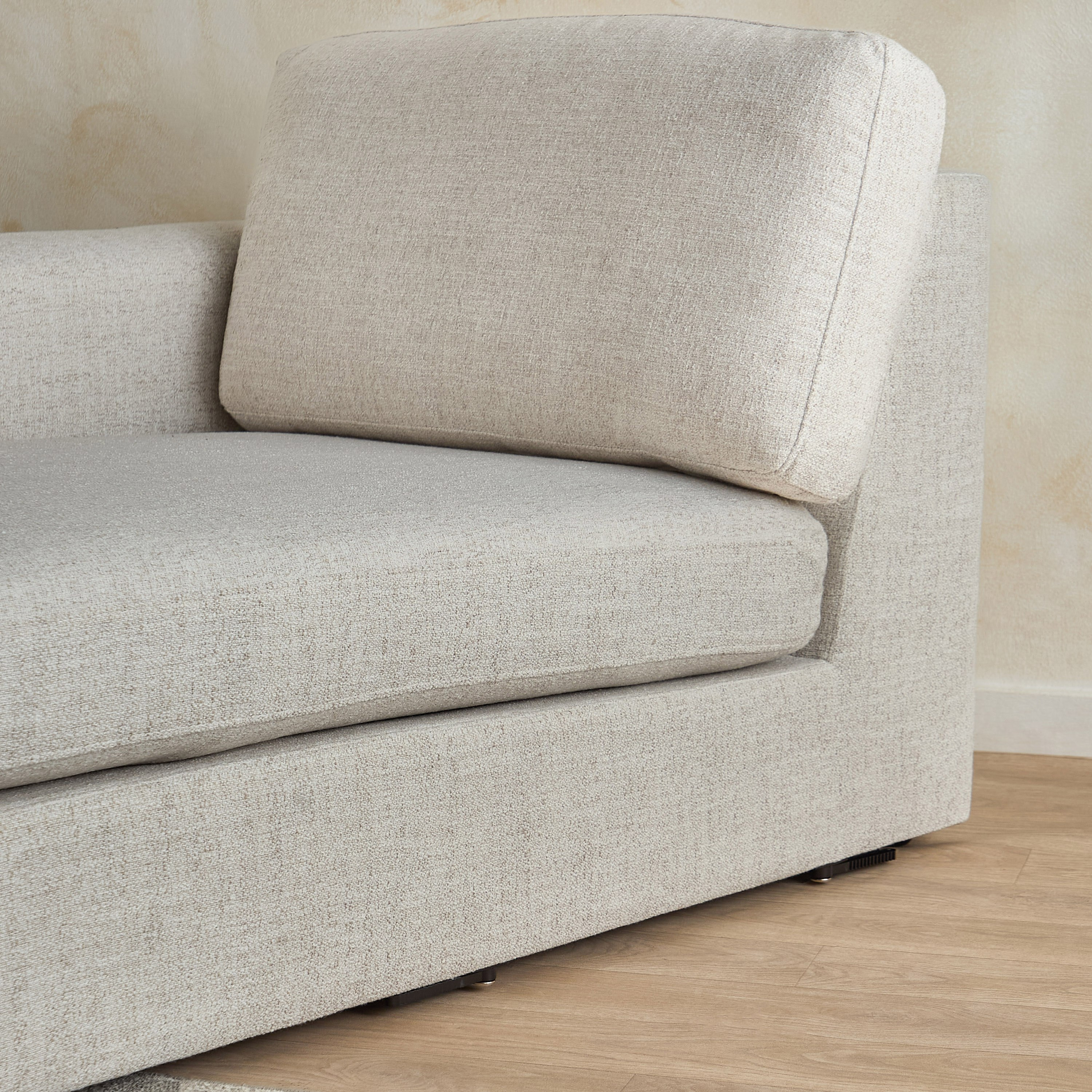 كرسي استرخاء قماش بذراع أيسر نكست من إموديولار-hbxlivingroom-sofasandarmchairs-modularsofas-image-6