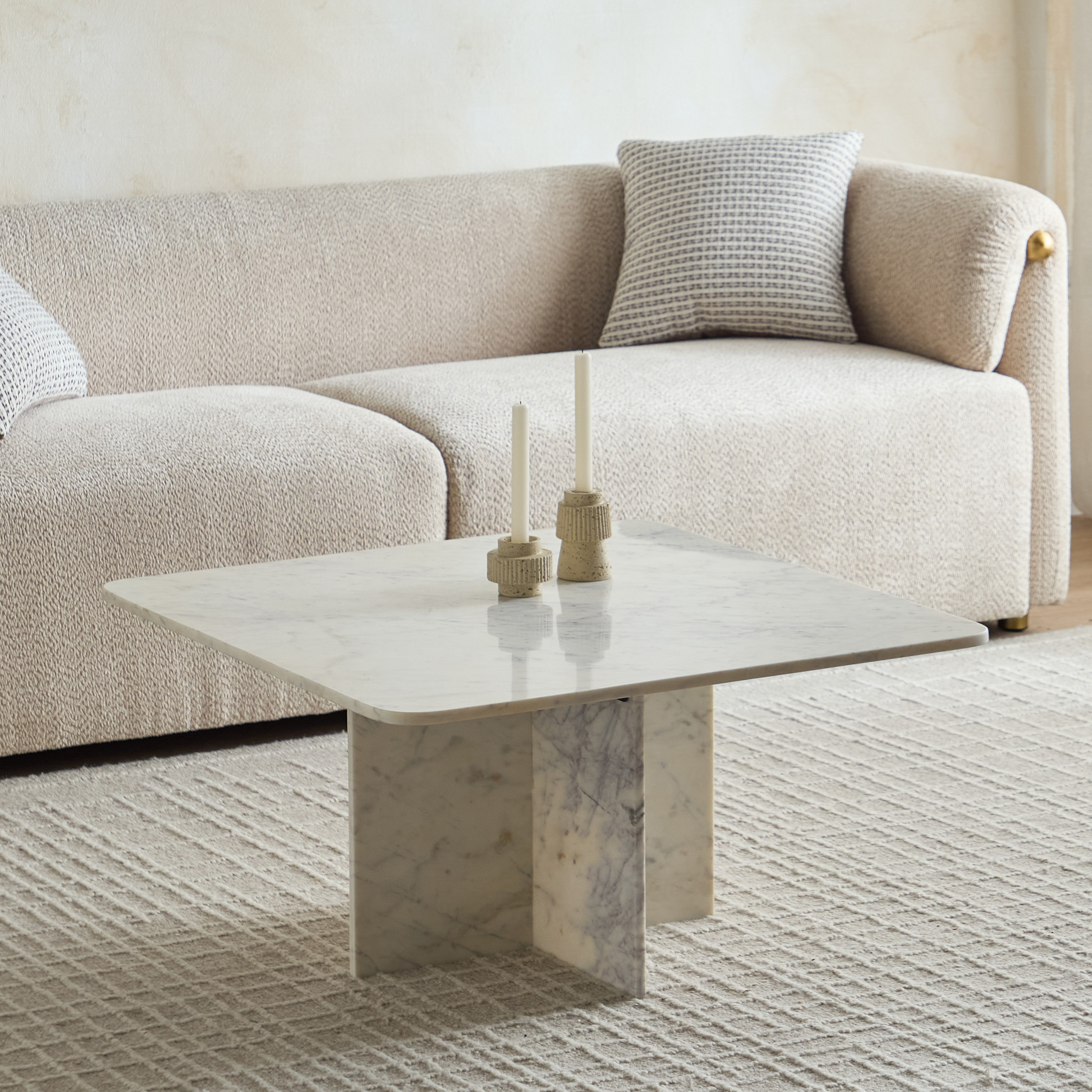 طاولة قهوة رخام طبيعي ساندز من فيندرا-PROMO_HB_UAE_HBX10_280126-image-1