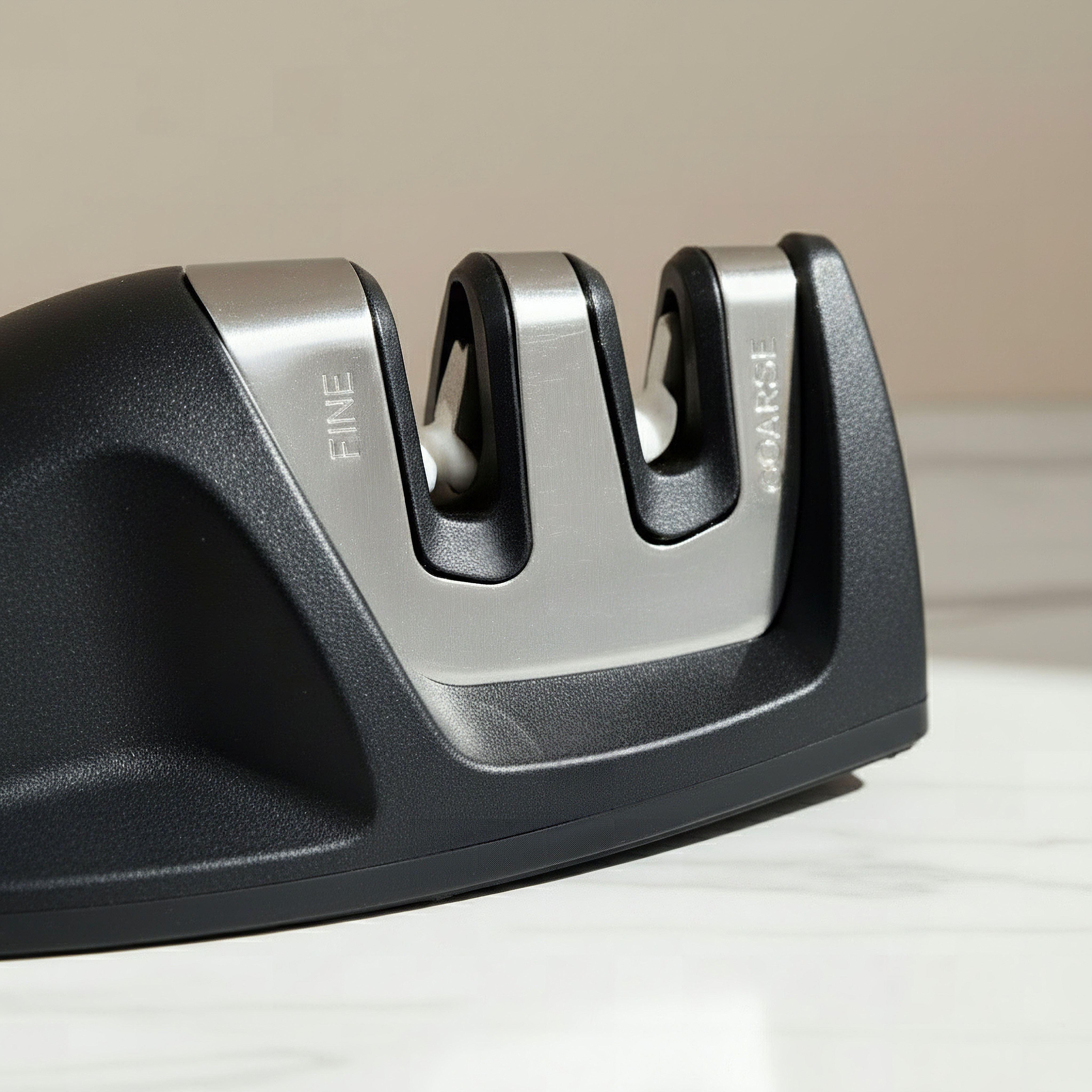 مسن سكاكين من فيجا - 12 سم-hbxkitchen-kitchenware-kitchenaccessories-image-3