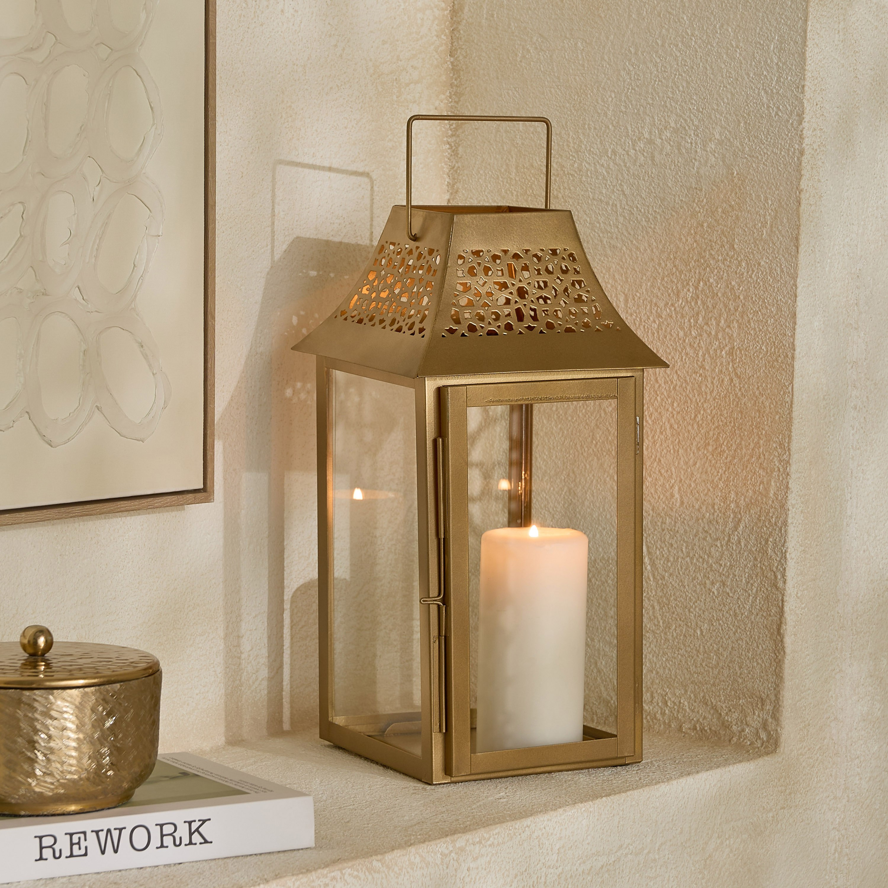 فانوس زجاج بإطار معدني ميراج من إسابا سكاي لاين - 15x15x35 سم-hbxdecorandfurnishings-homeaccessories-lanterns-image-4