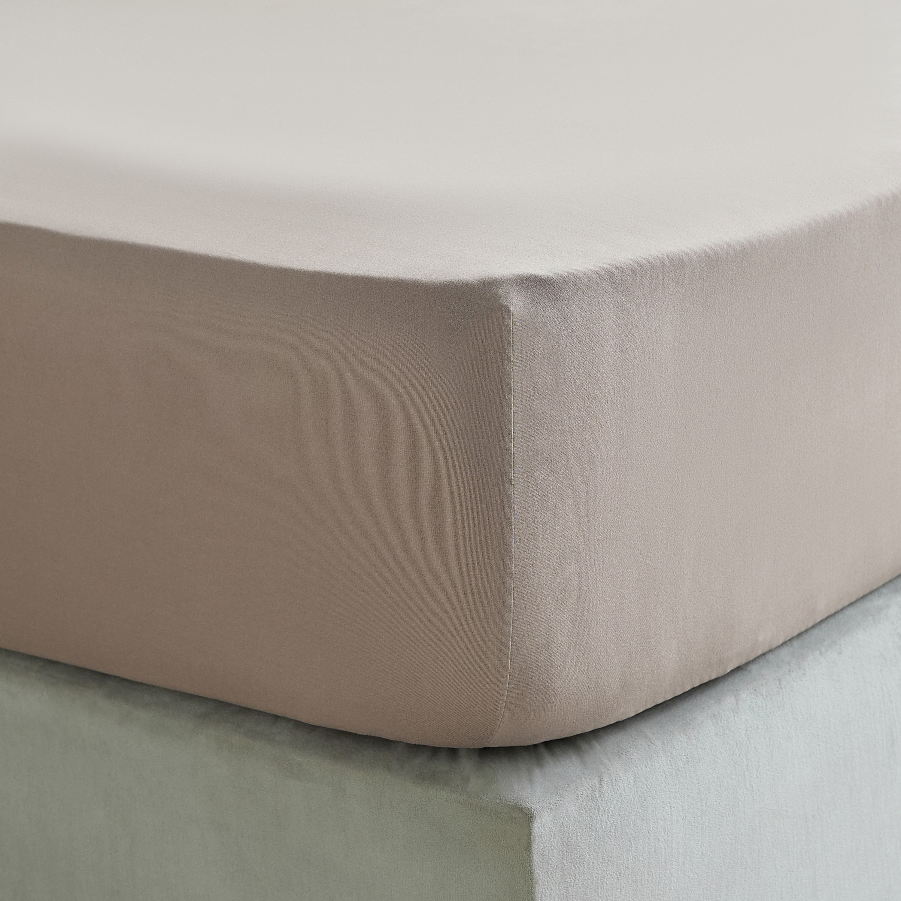 Ferum Microfiber Twin Fitted Sheet - 120x200+36 cm-hbxhomeware-hbxbedroom-image-4