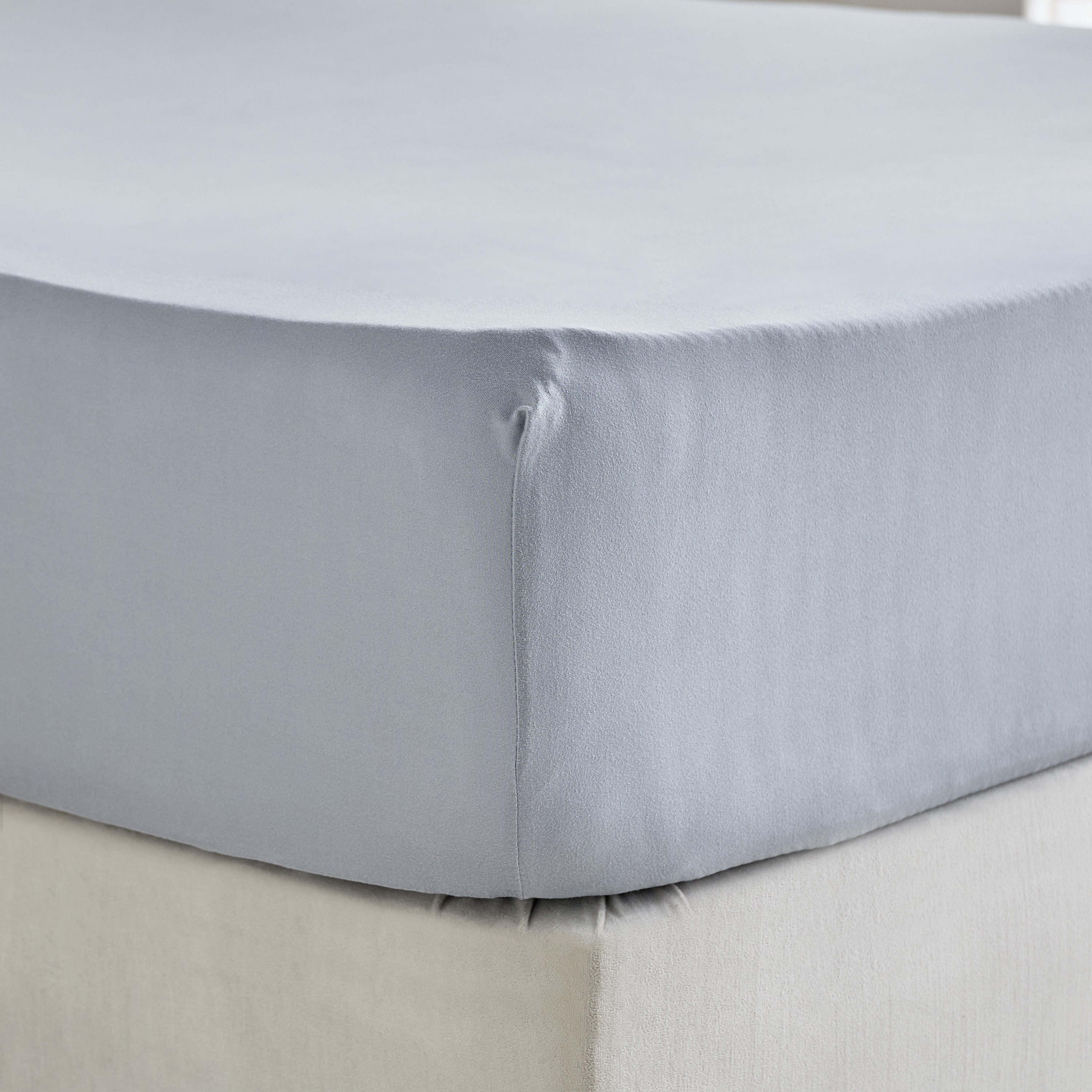 Ferum Microfiber Twin Fitted Sheet - 120x200+36 cm-hbxhomeware-hbxbedroom-image-4