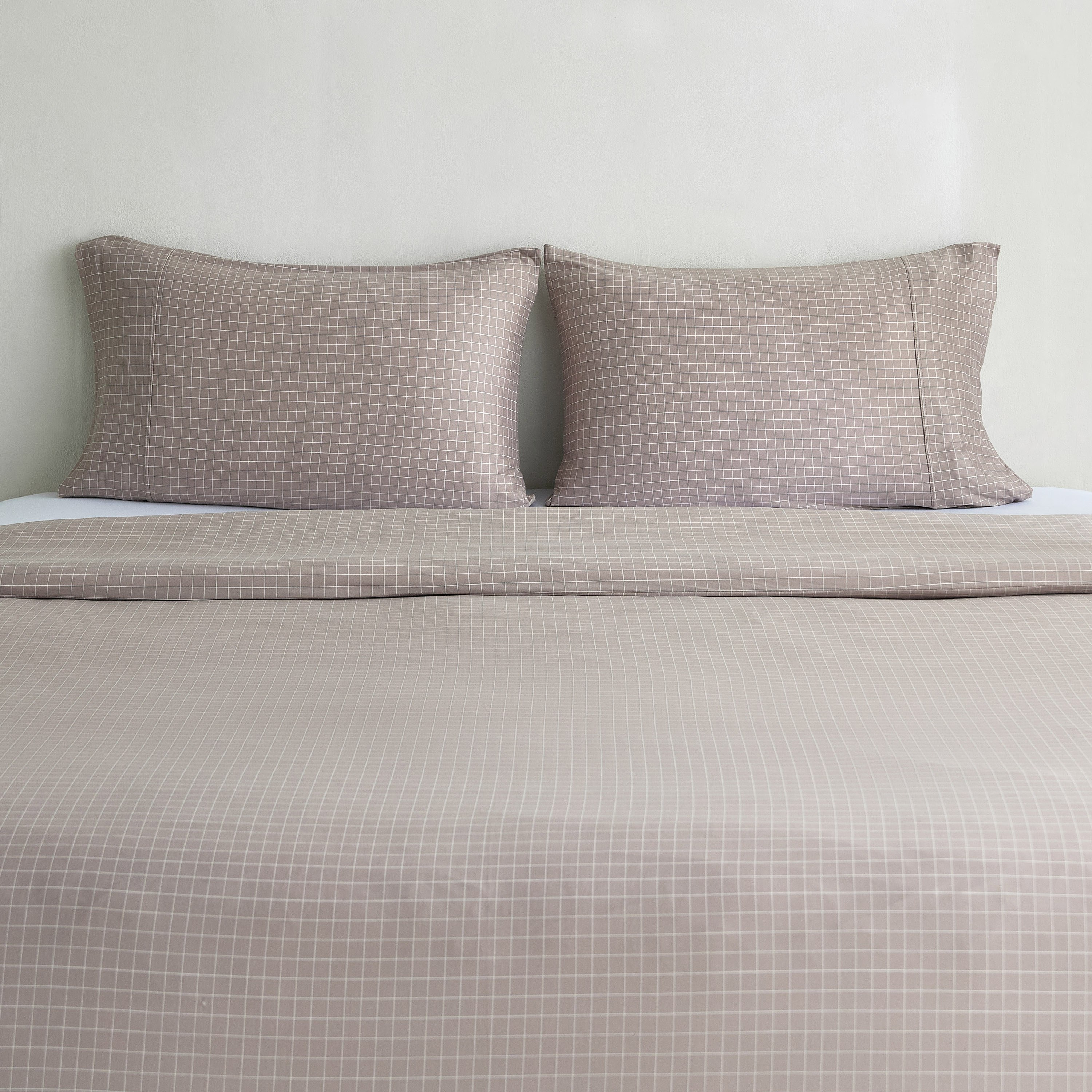 Ferum 3-Piece Microfiber Queen King Duvet Cover Set - 220x220 cm-hbxhomeware-hbxdecorandfurnishings-image-2