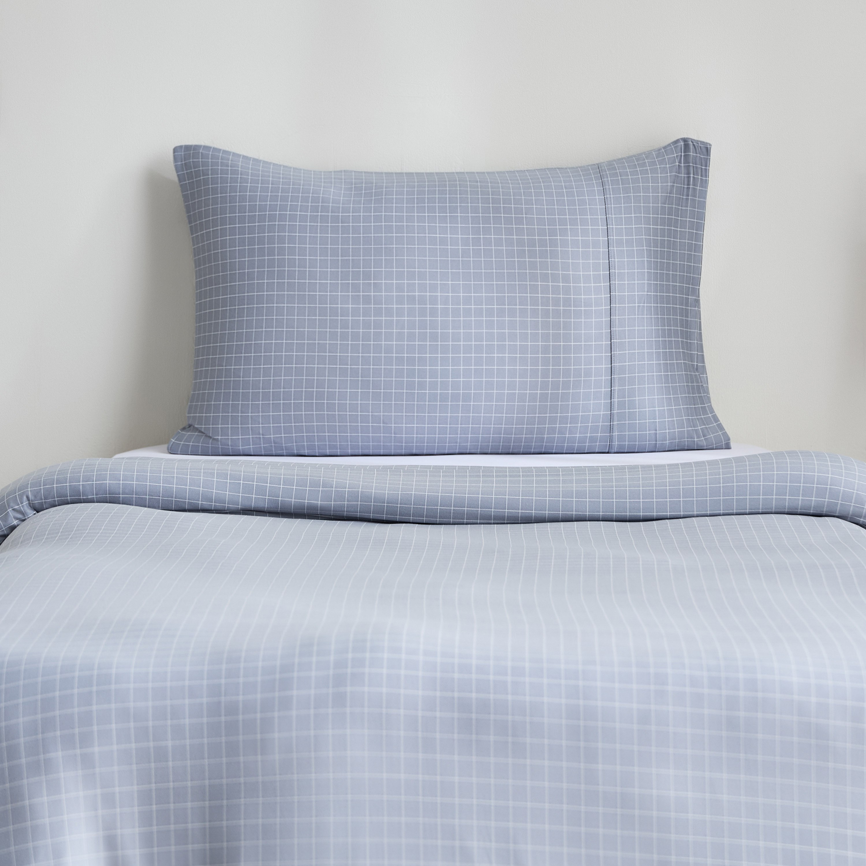 Ferum 2-Piece Microfiber Single Duvet Quilt Cover Set - 135x200 cm-hbxhomeware-hbxdecorandfurnishings-image-2