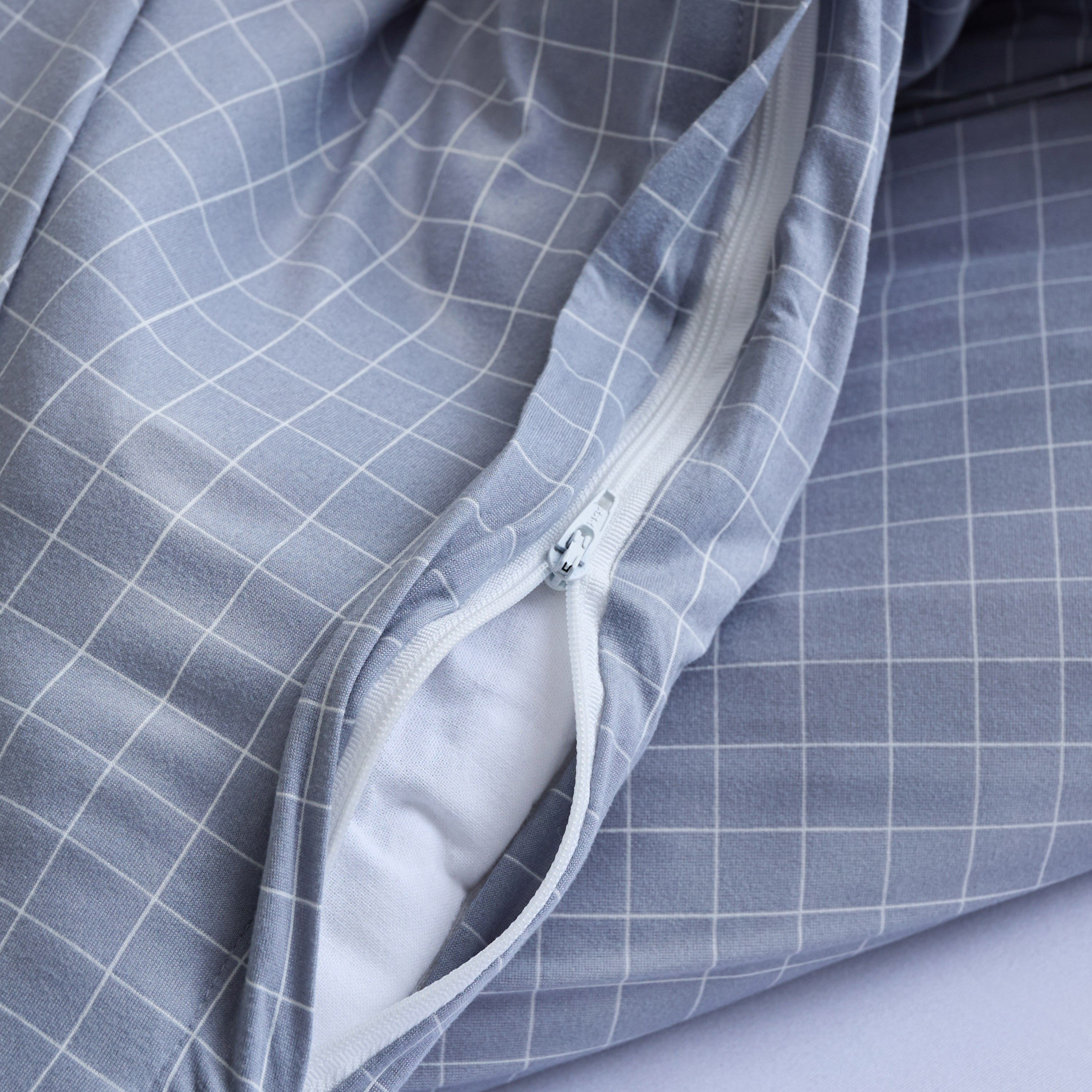 Ferum 2-Piece Microfiber Single Duvet Quilt Cover Set - 135x200 cm-hbxhomeware-hbxdecorandfurnishings-image-7