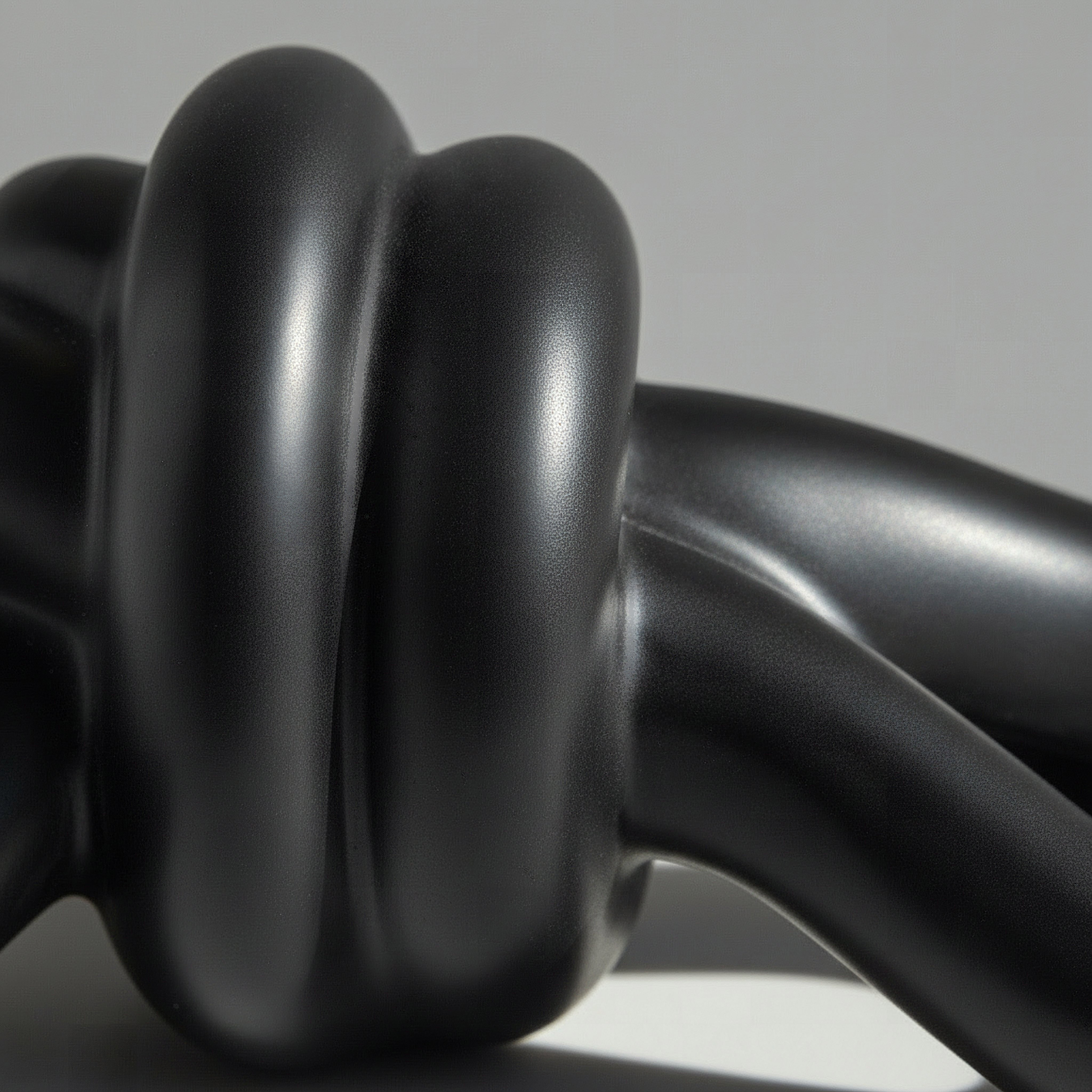 Monochrome Sansa Duke Ceramic Knot Accent Table - 18.5x8.5x7.5 cm-hbxhomeware-homedecor-figurinesandornaments-image-3