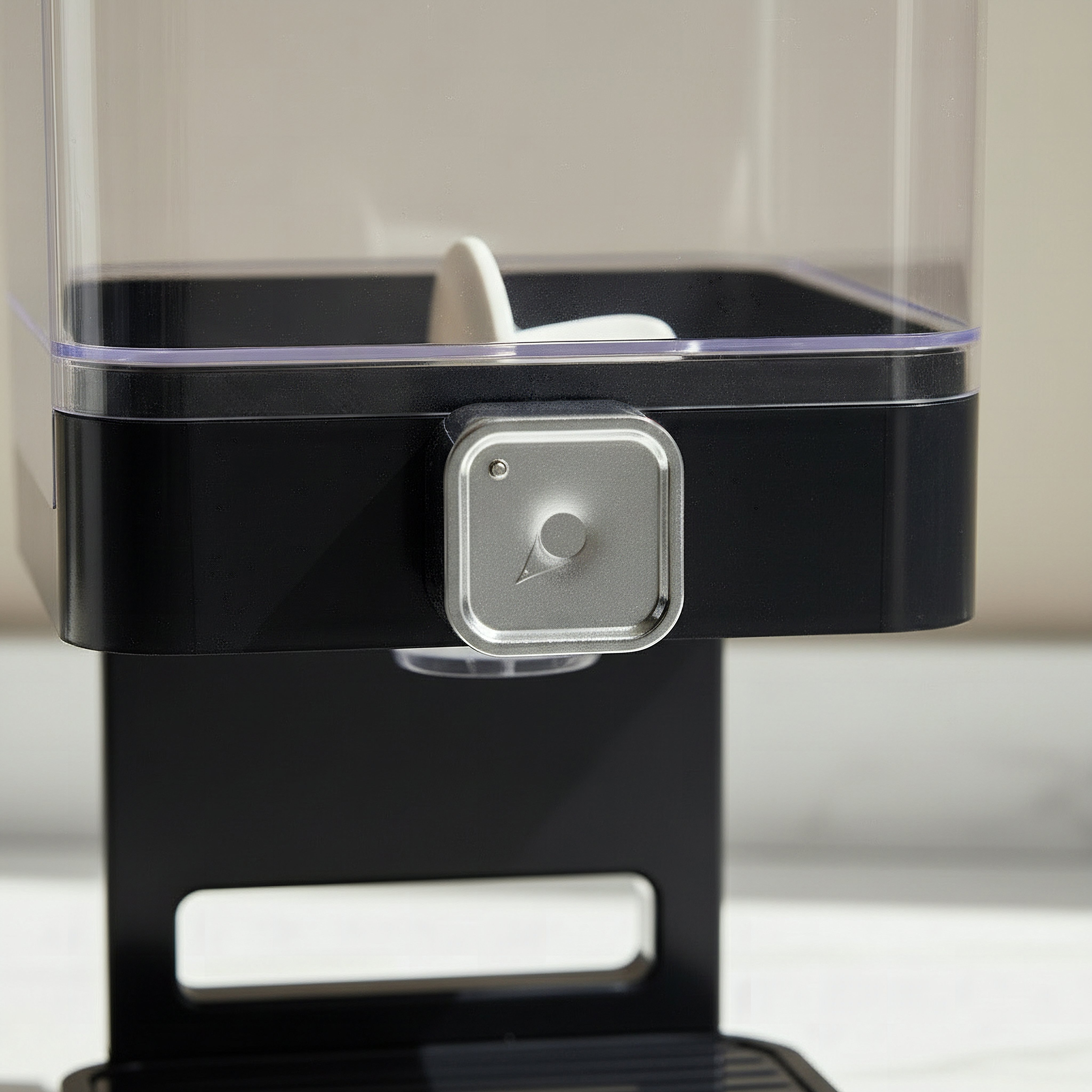 Vega Single Cereal Dispenser - 3.7 L-hbxhomeware-hbxkitchen-image-3