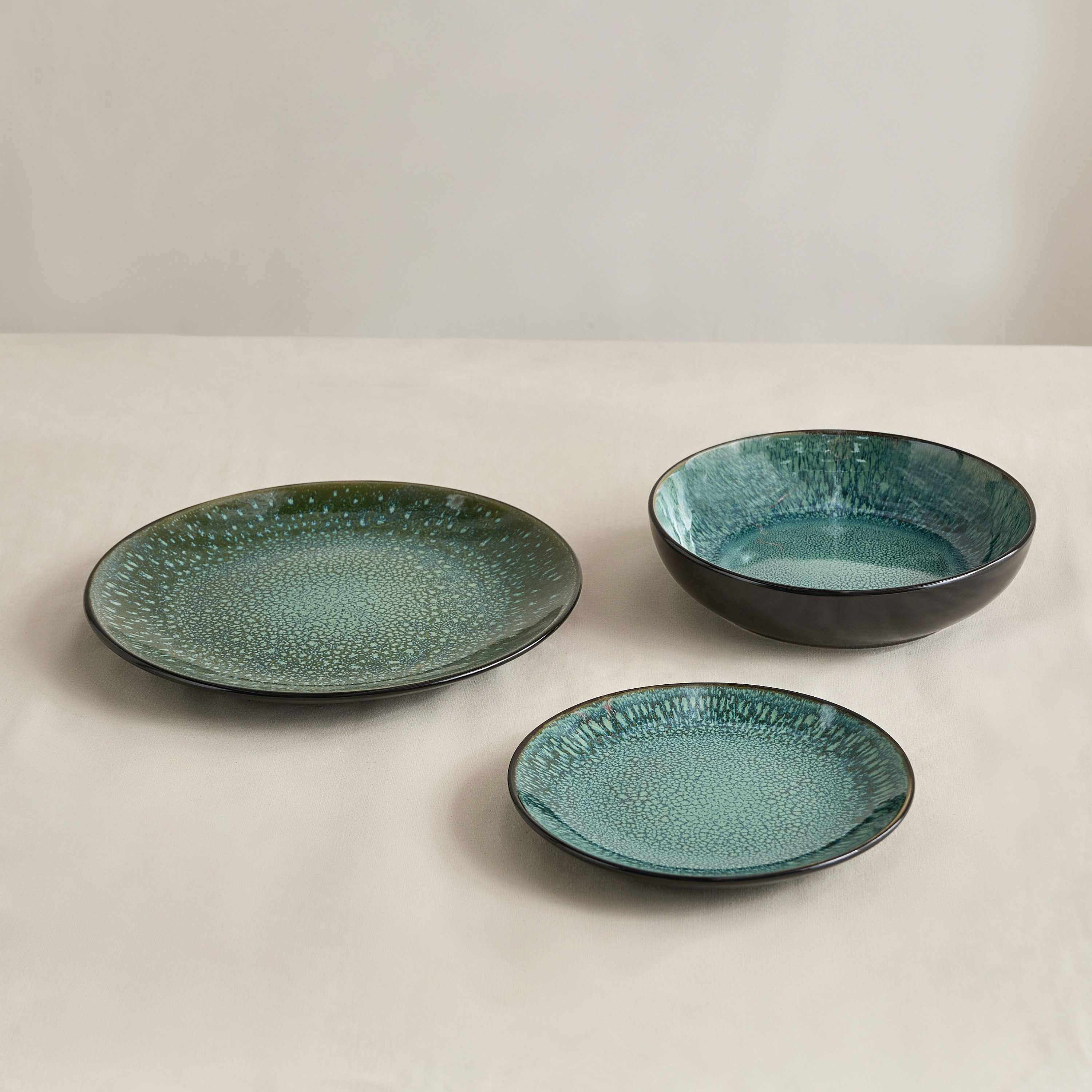 طقم عشاء خزف حجري 18 قطعة رياكتيف من إليجانزا - لـ6 أفراد-hbxdiningroom-tabletop-dinnersets-image-2