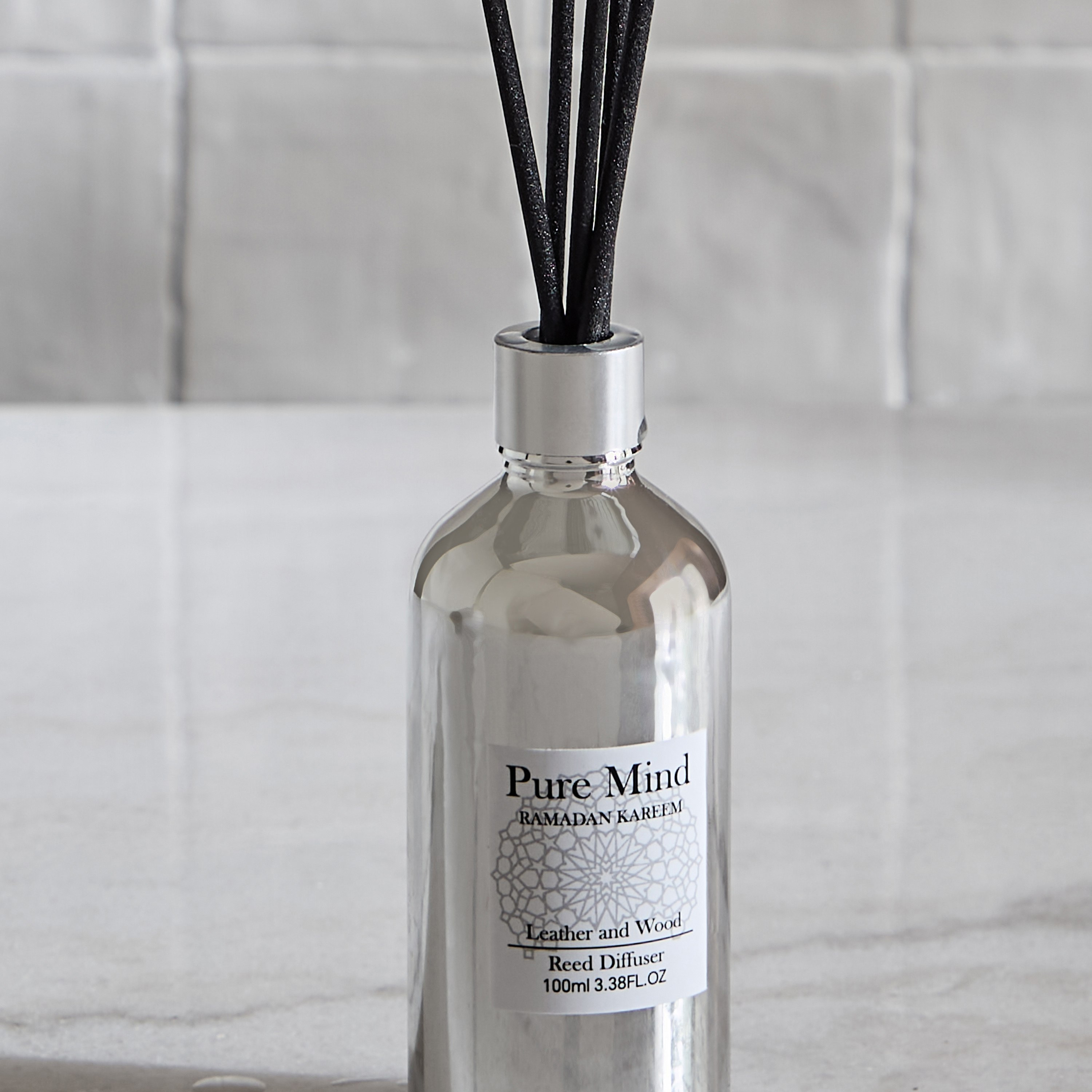 موزع عطور بالأعواد ليذر آند وود من رمال - 100 مل-hbxbedroom-homefragrance-diffusers-image-6