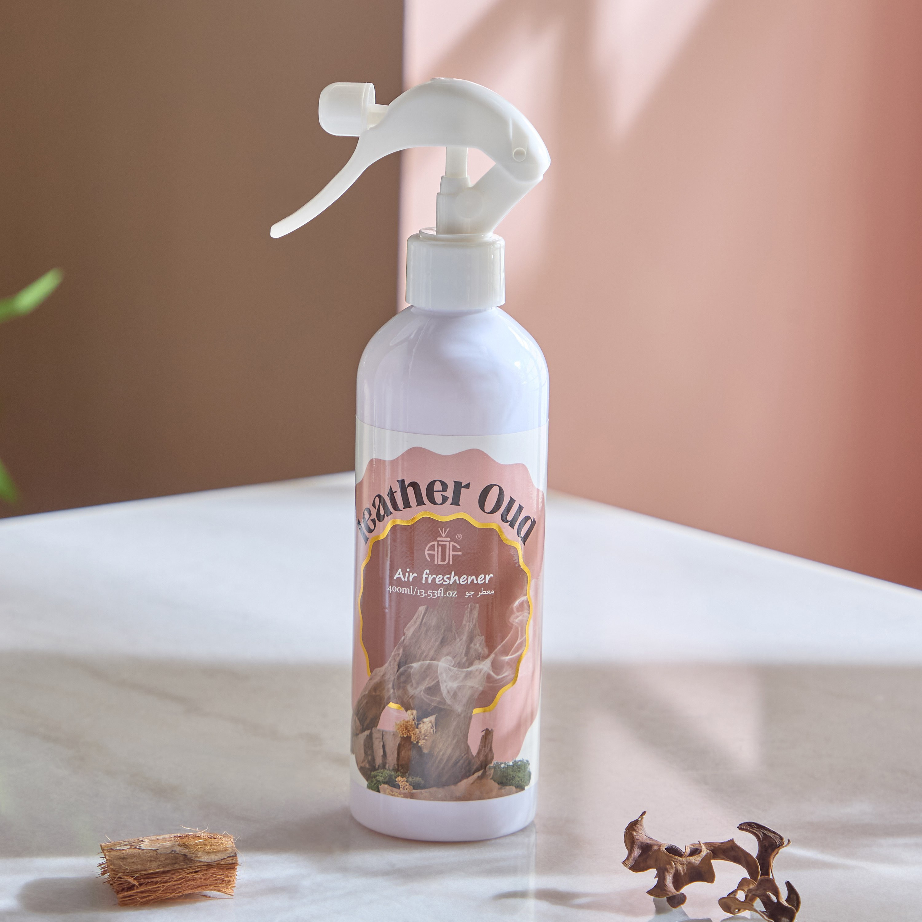 Rimal Leather Oud Air Freshener - 400 ml-hbxhomeware-hbxdecorandfurnishings-image-4