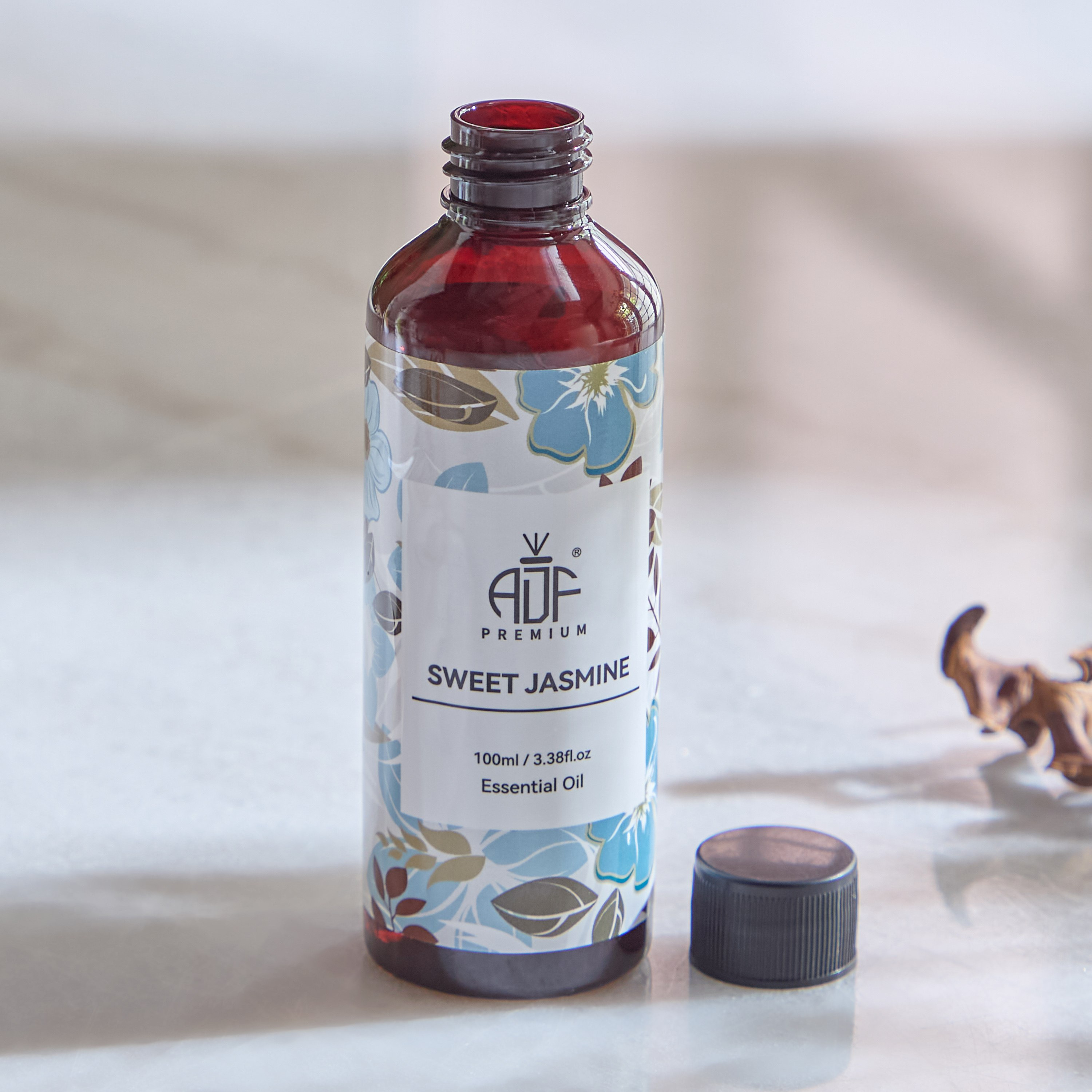 Rimal Sweet Jasmine Essential Oil - 100 ml-hbxhomeware-hbxdecorandfurnishings-image-5