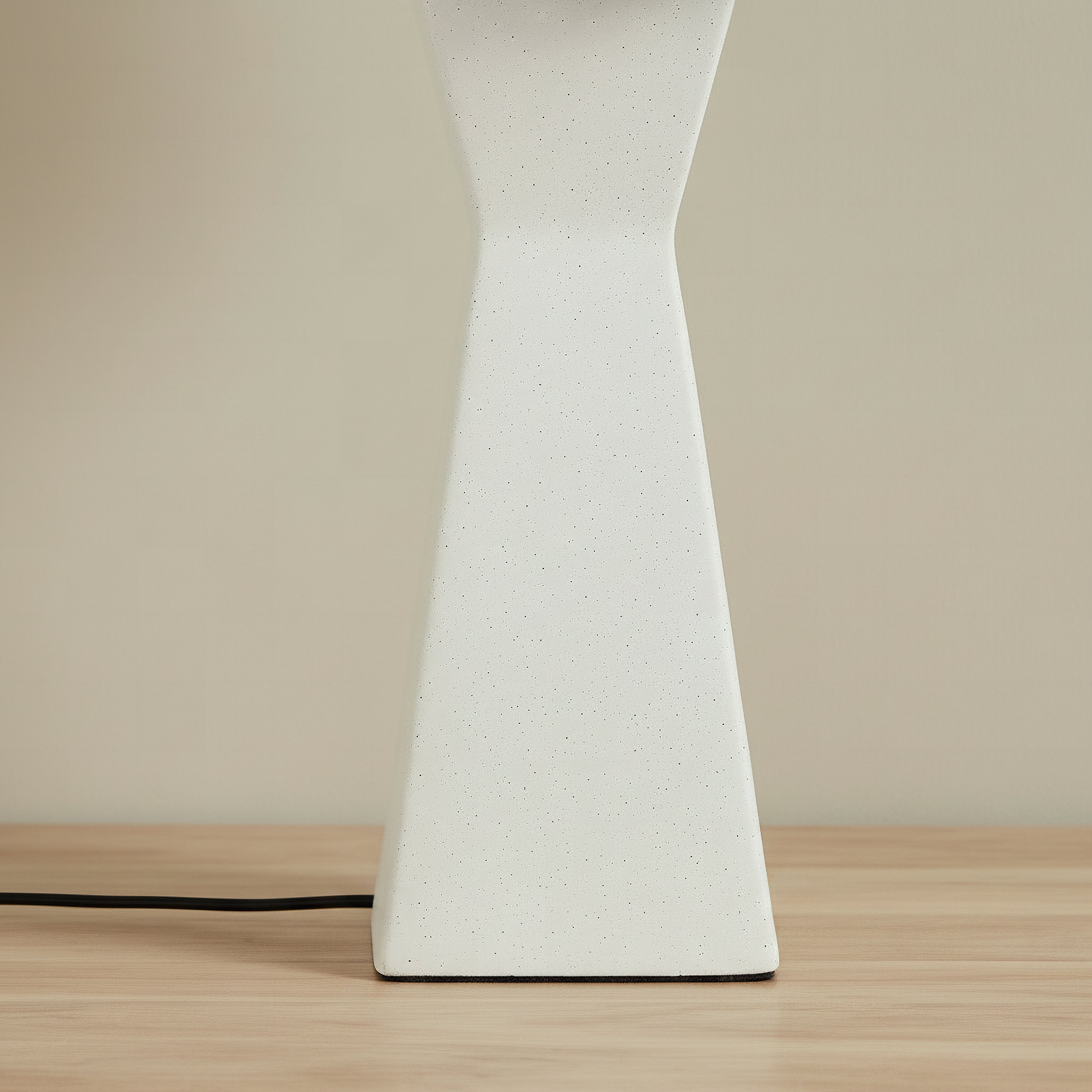 Pearson Ceramic Table Lamp with Linen Shade - 40x83.8 cm-hbxbedroom-lighting-tablelamps-image-4