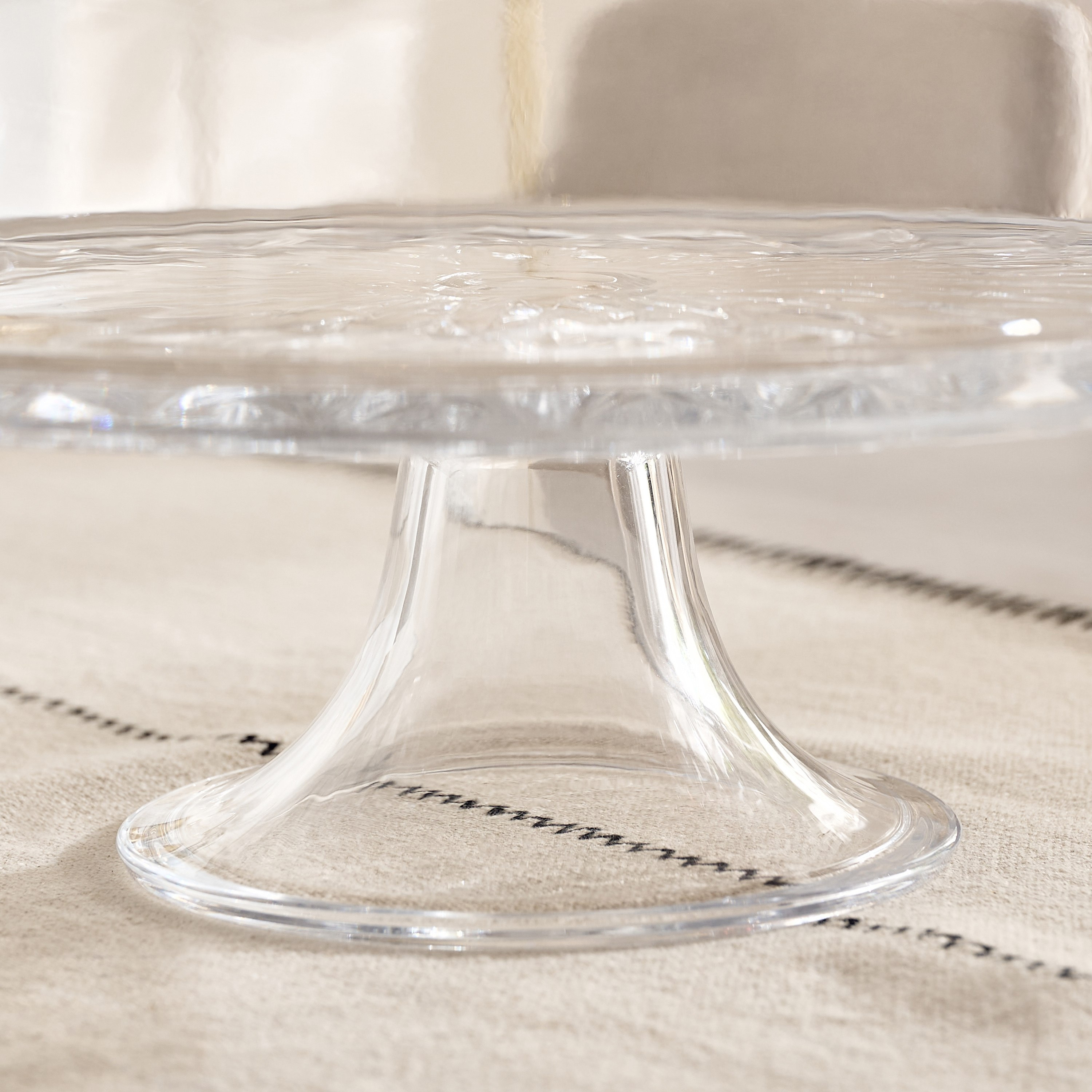 قبة كيك زجاج من جويل - 30x23.2  سم-hbxdecorandfurnishings-tabletop-serveware-image-5