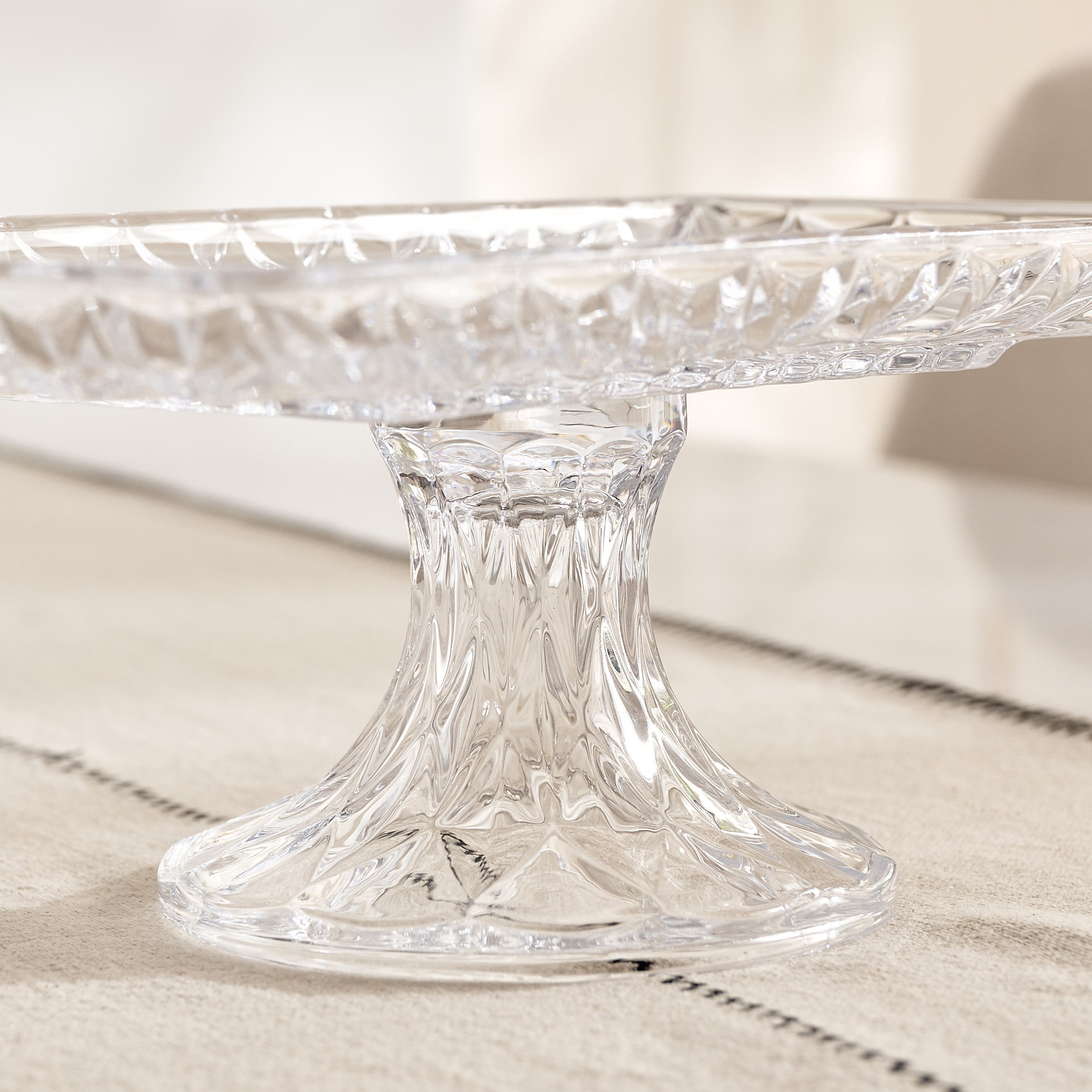 صحن تقديم زجاجي بقاعدة من جيويل - 29.7x16.3x12 سم-hbxdecorandfurnishings-tabletop-serveware-image-3