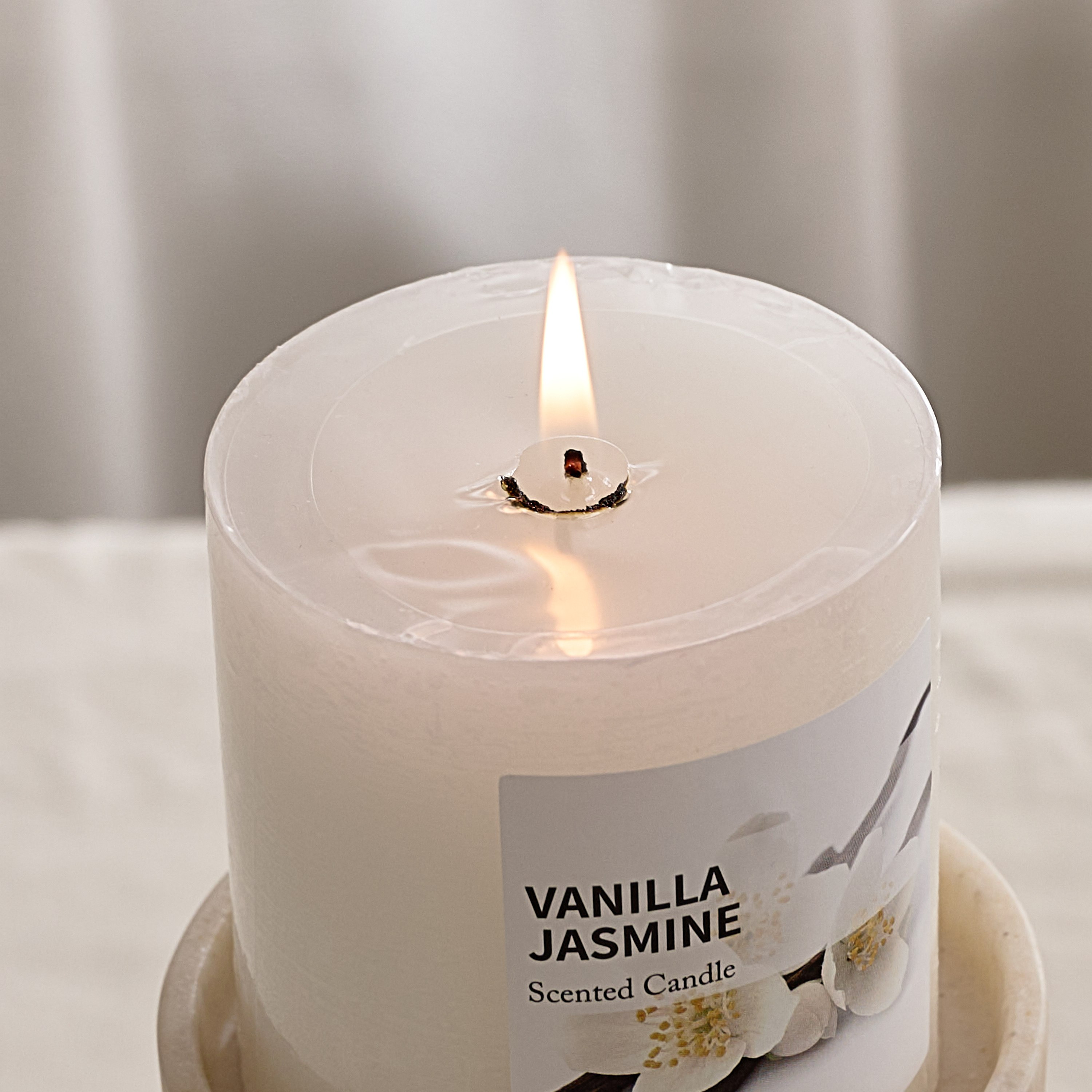 Qara Vanilla Jasmine Pillar Candle - 6.8x7 cm-hbxlivingroom-decorandaccessories-candles-image-3