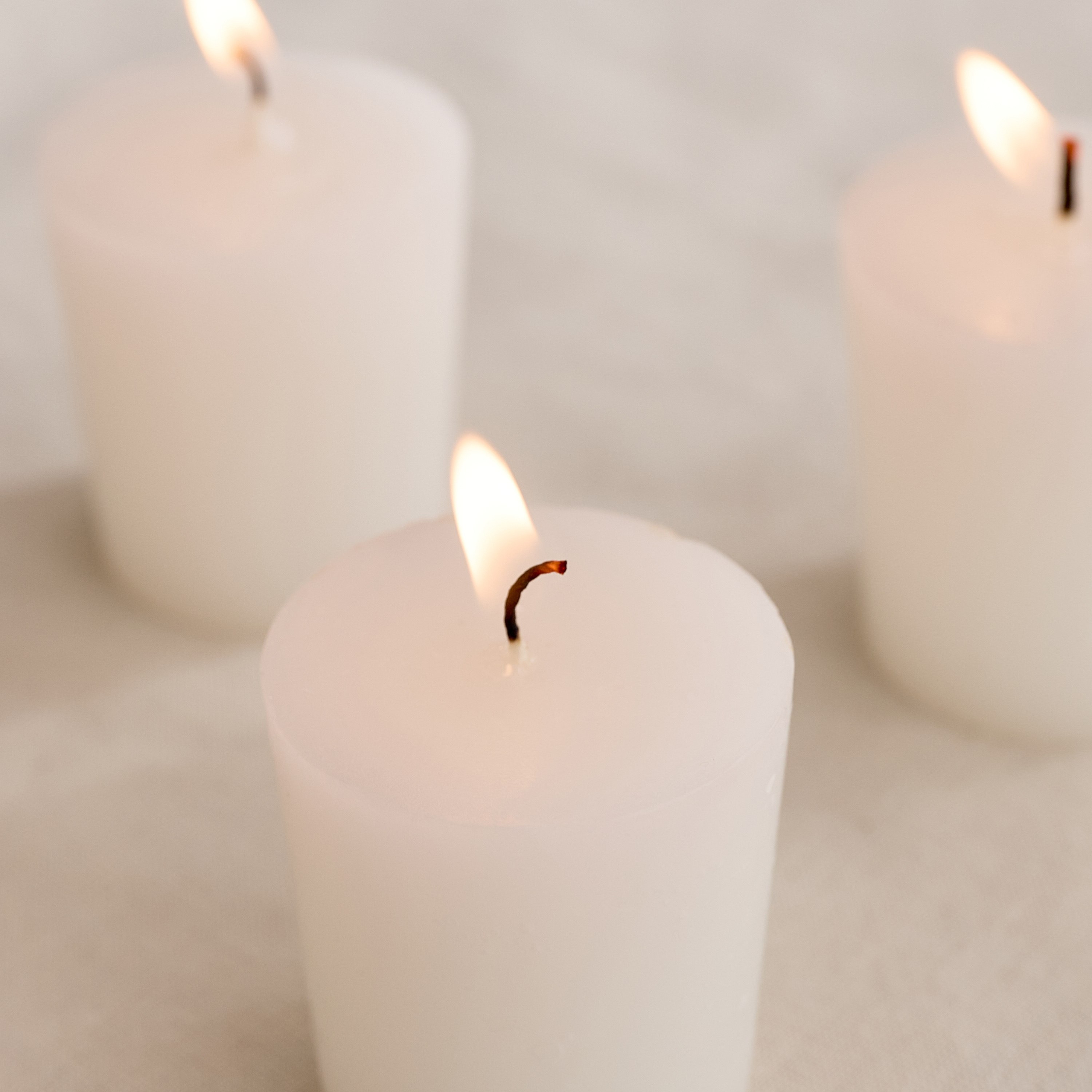 Qara Vanilla Jasmine Scented Votive Candle - Set of 4-hbxlivingroom-decorandaccessories-candles-image-3