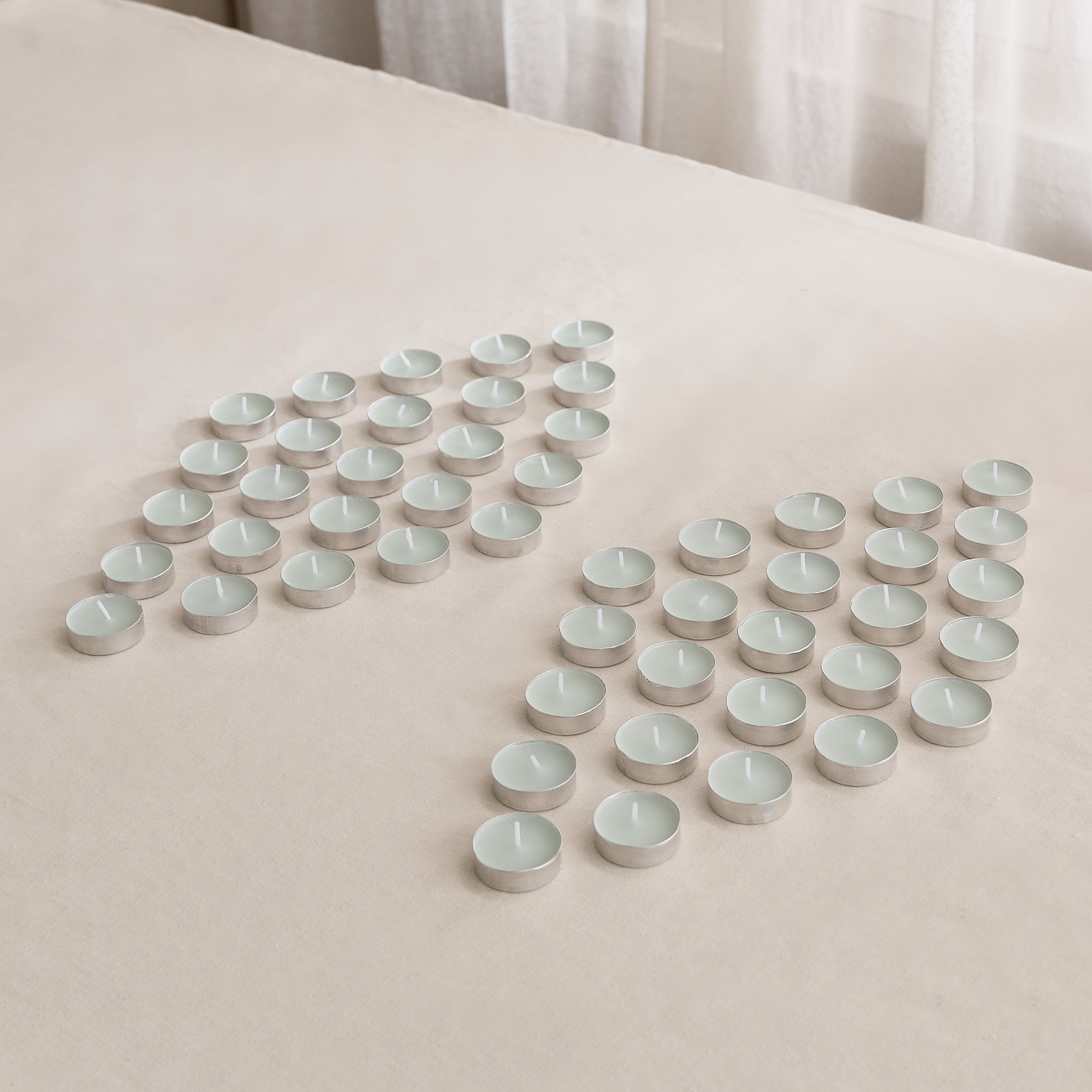 Qara 50-Piece Musk Peony Tealights Set - 37x12 cm-hbxlivingroom-decorandaccessories-candles-image-1