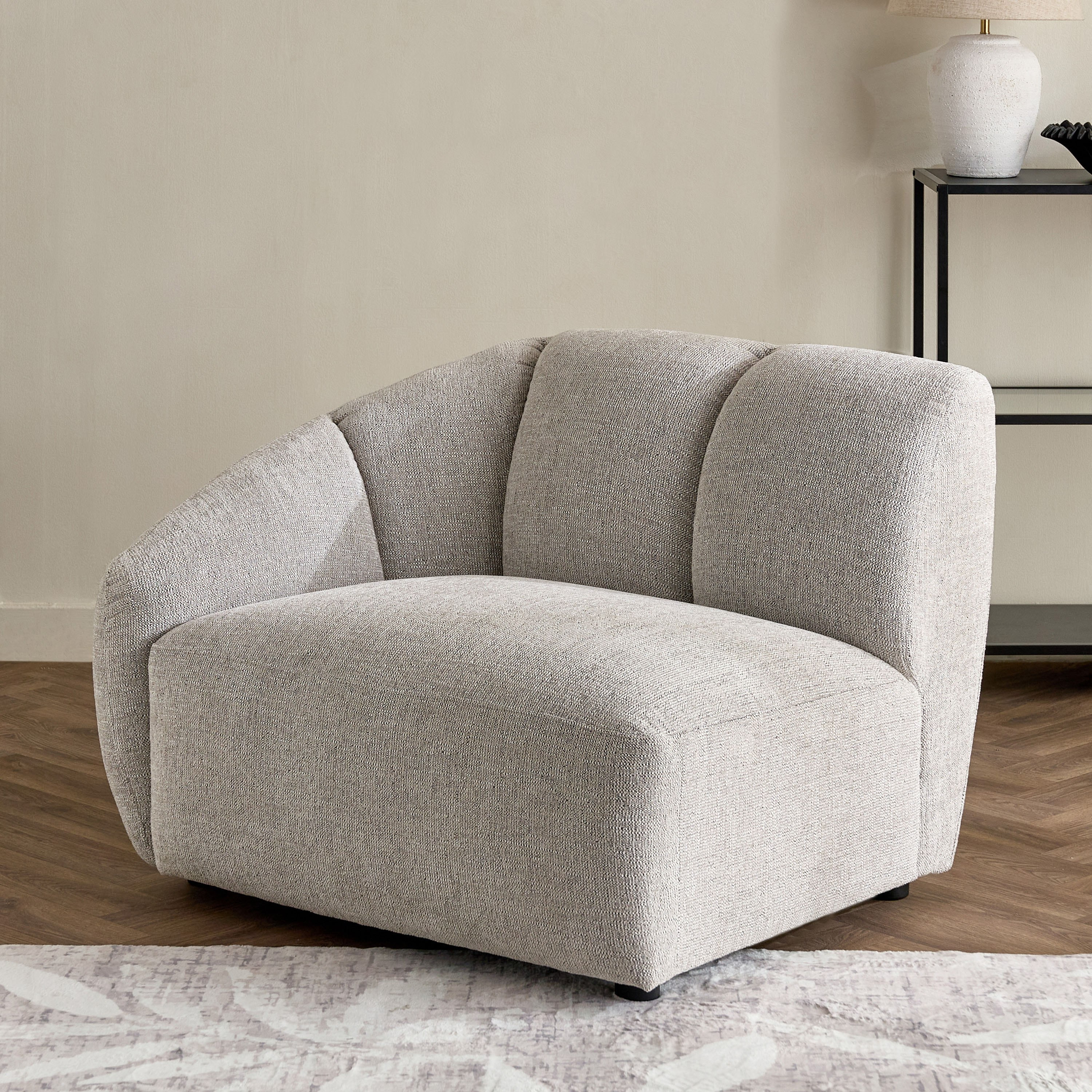 كرسي قماش بذراع يسار من موديفا-hbxlivingroom-sofasandarmchairs-modularsofas-image-3