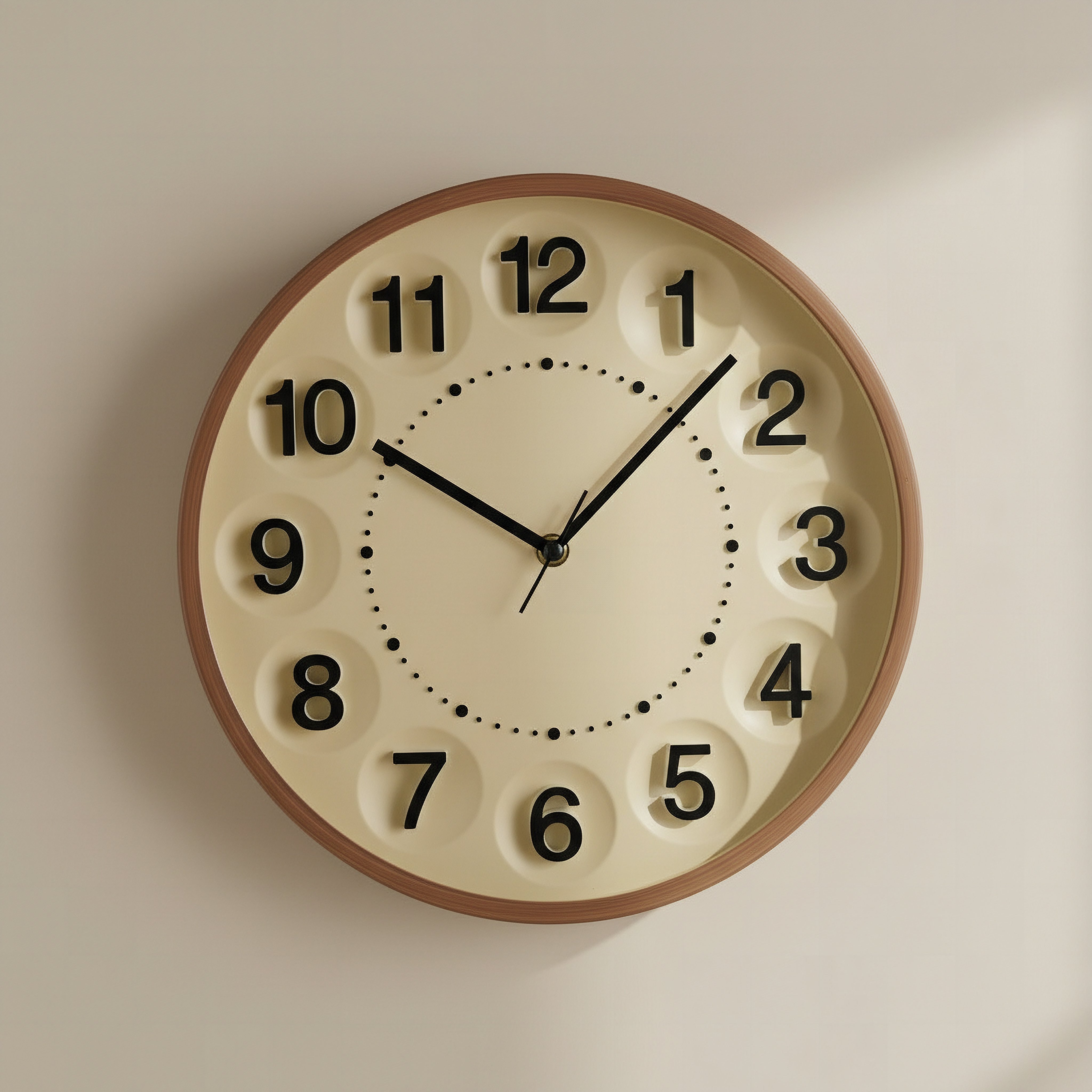 ساعة حائط أرقام بارزة من كريستين - 30.5x30.5x4 سم-hbxdiningroom-decorandaccessories-clocks-image-1